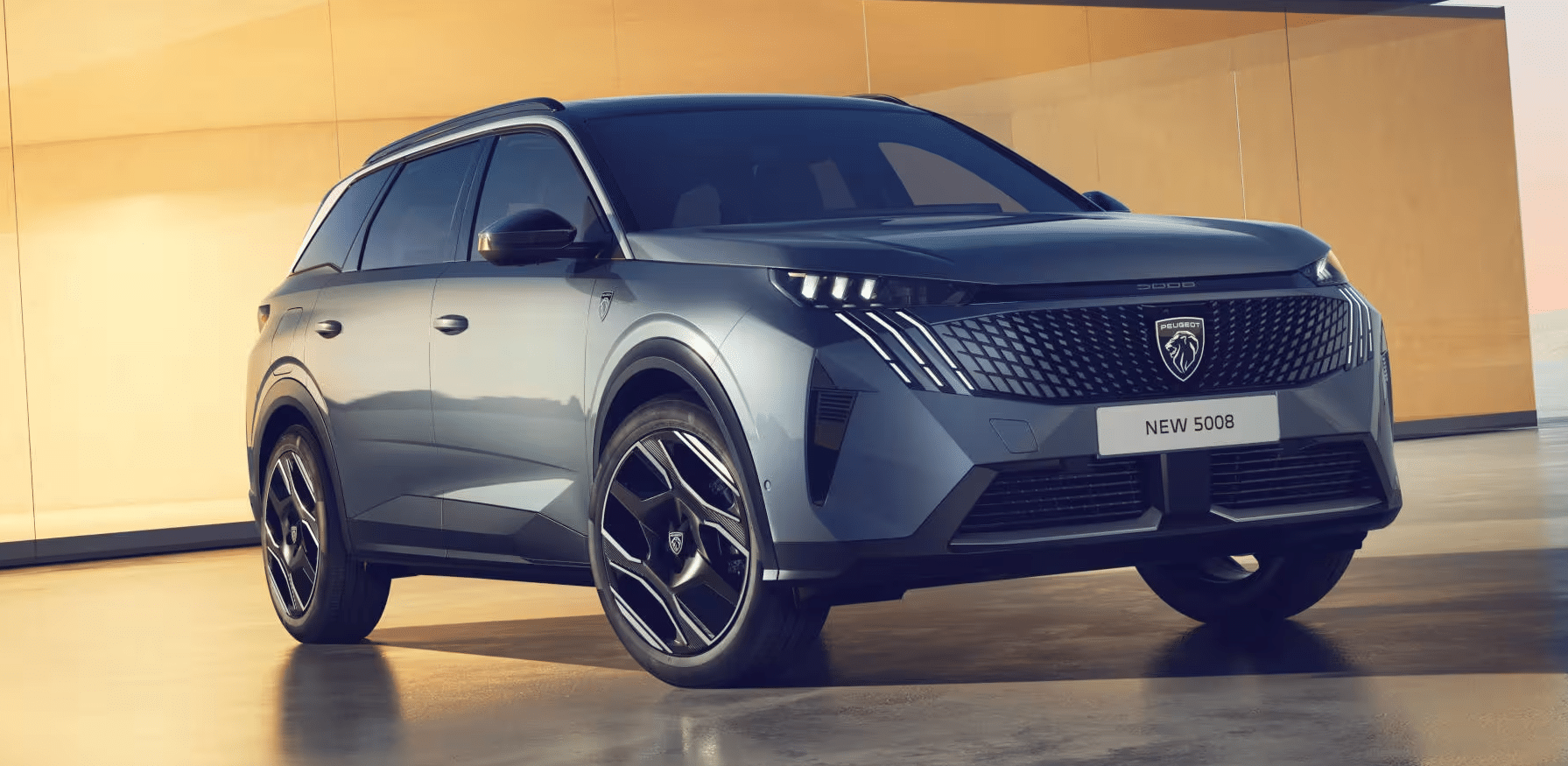 Angebot Peugeot 5008 Elektromotor 210 Allure im günstigen Gewerbeleasing