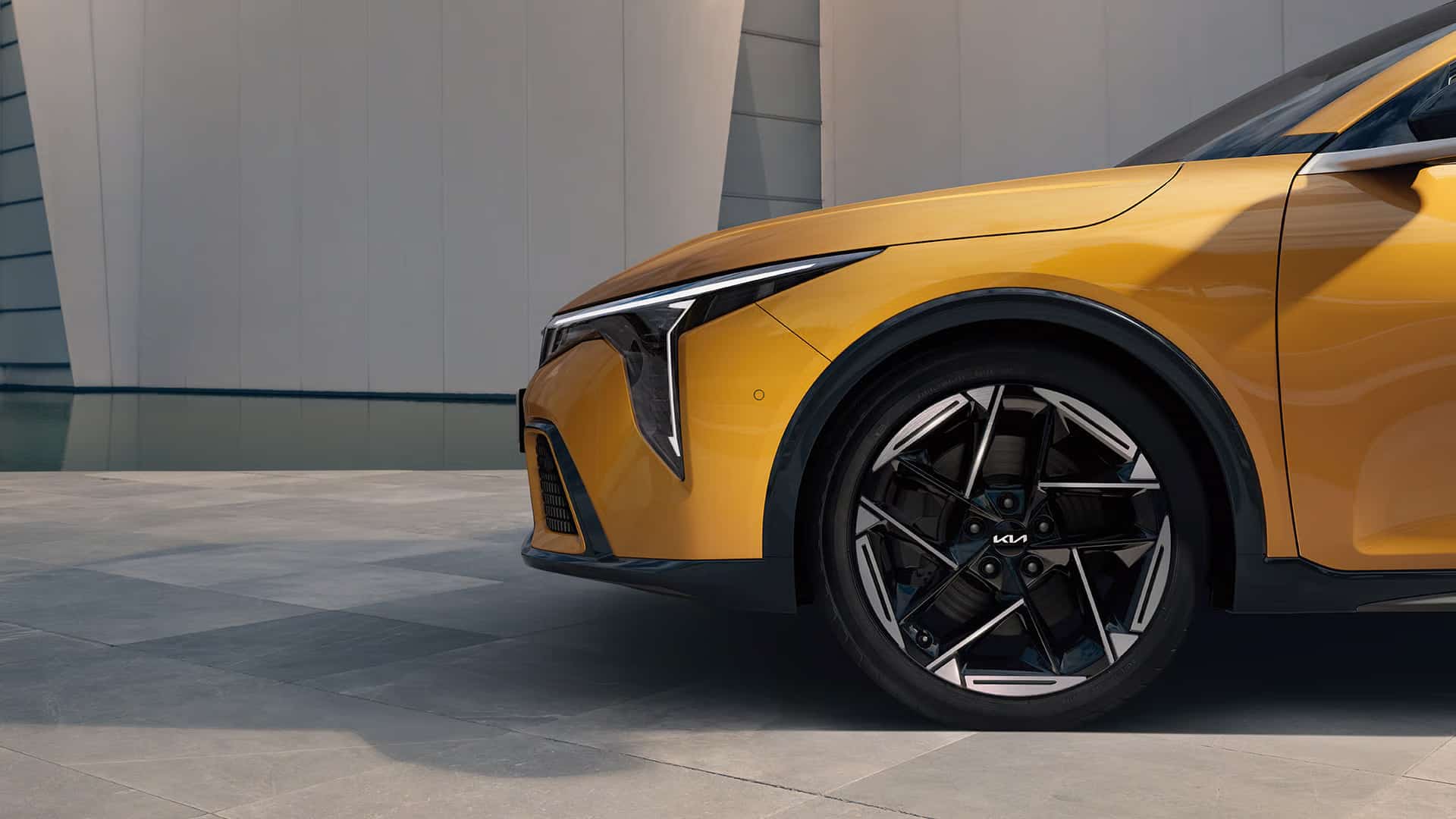 Detailshot eines Reifen des Kia K4