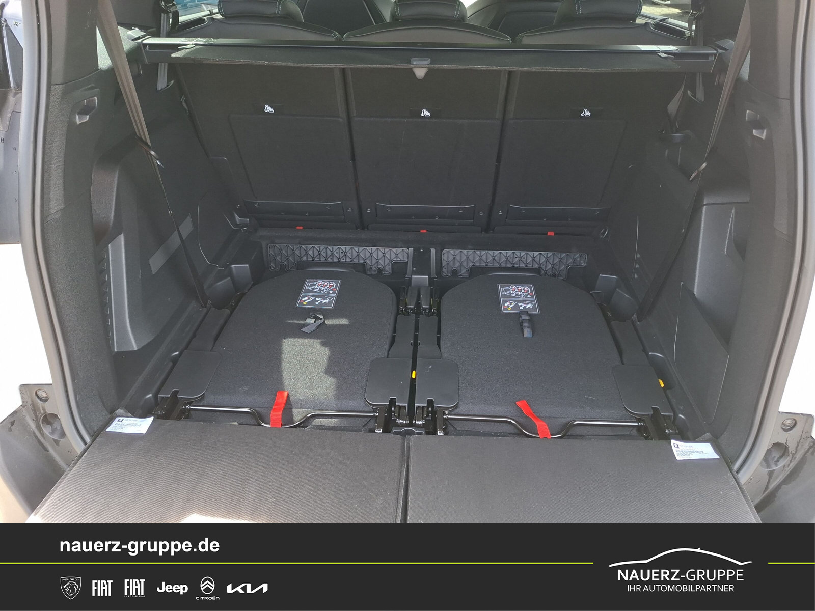 Fahrzeugabbildung Peugeot 5008 Allure Pack HDi 130 EAT8