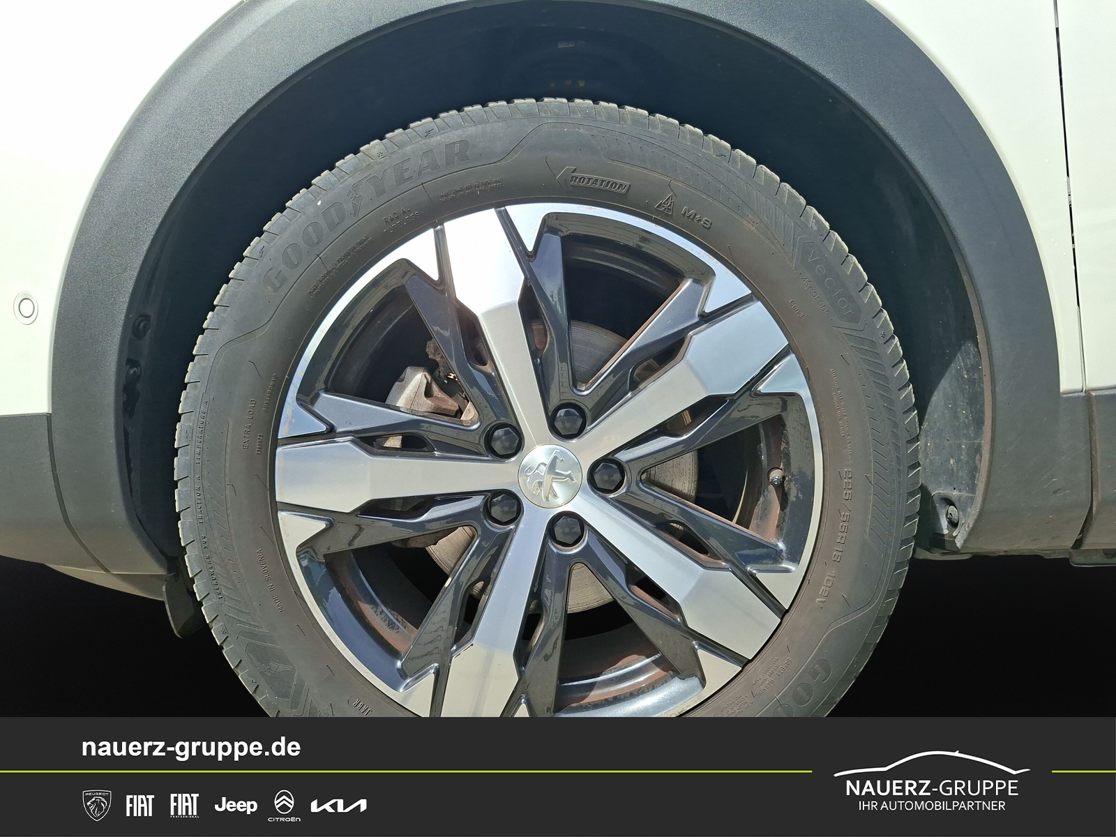 Fahrzeugabbildung Peugeot 5008 Allure Pack HDi 130 EAT8