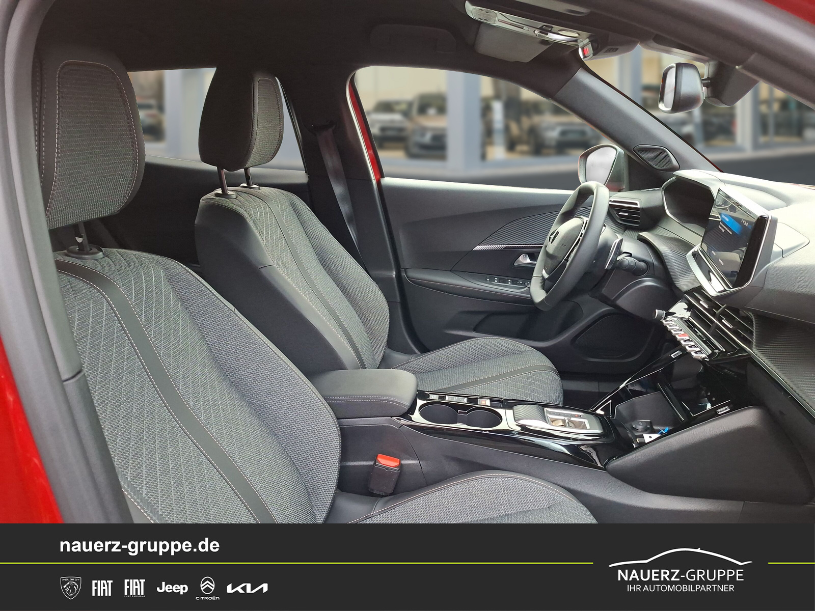 Fahrzeugabbildung Peugeot 2008 Hybrid 136 Allure