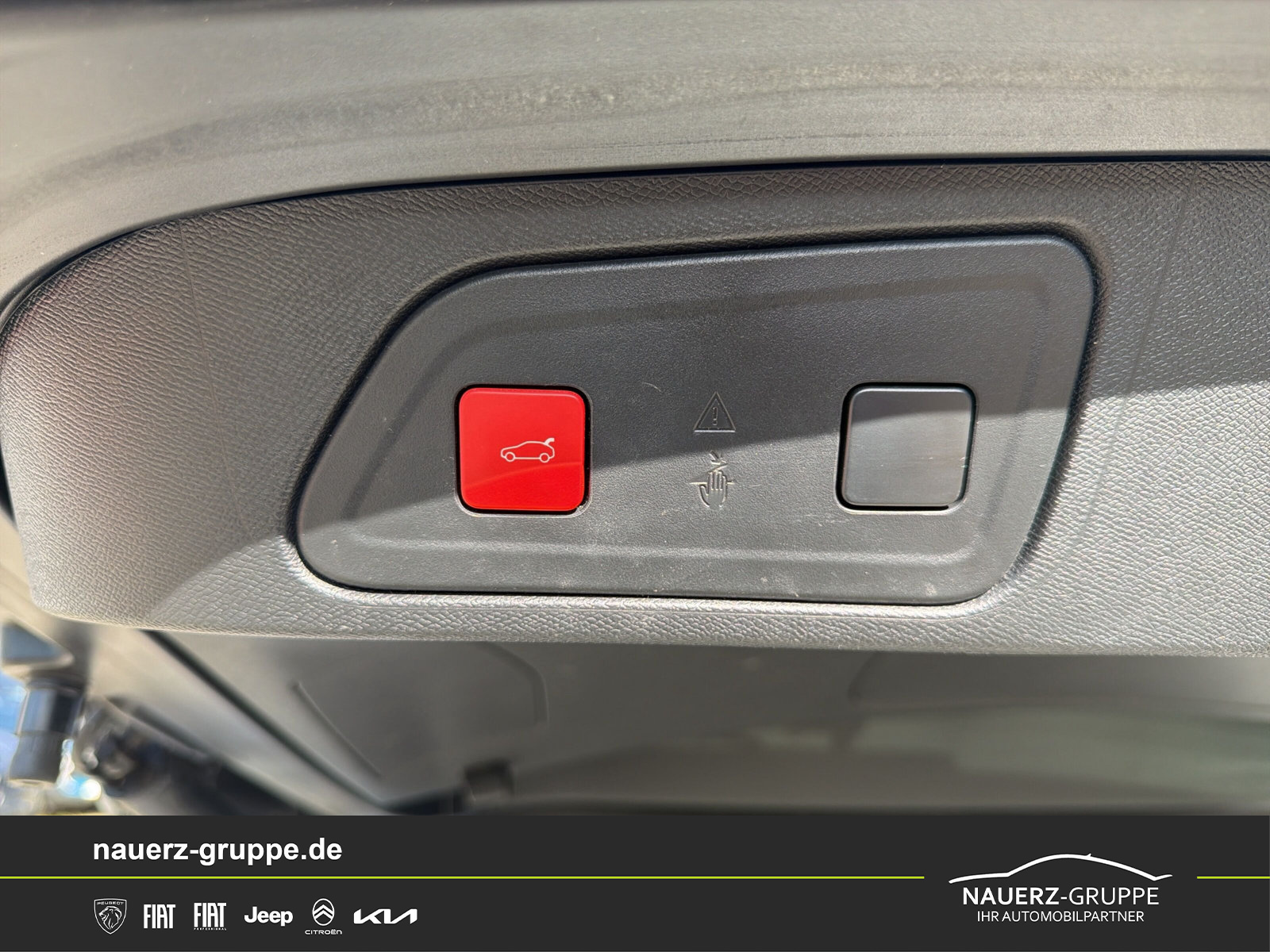Fahrzeugabbildung Citroen C5 Aircross Shine Pack 130 EAT8