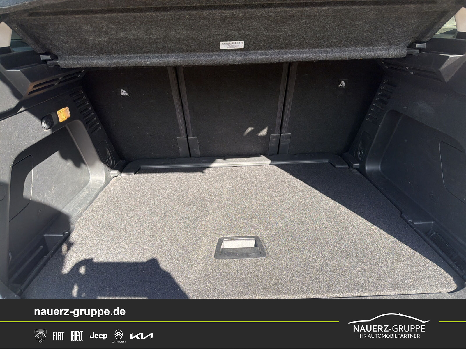 Fahrzeugabbildung Citroen C5 Aircross Shine Pack 130 EAT8
