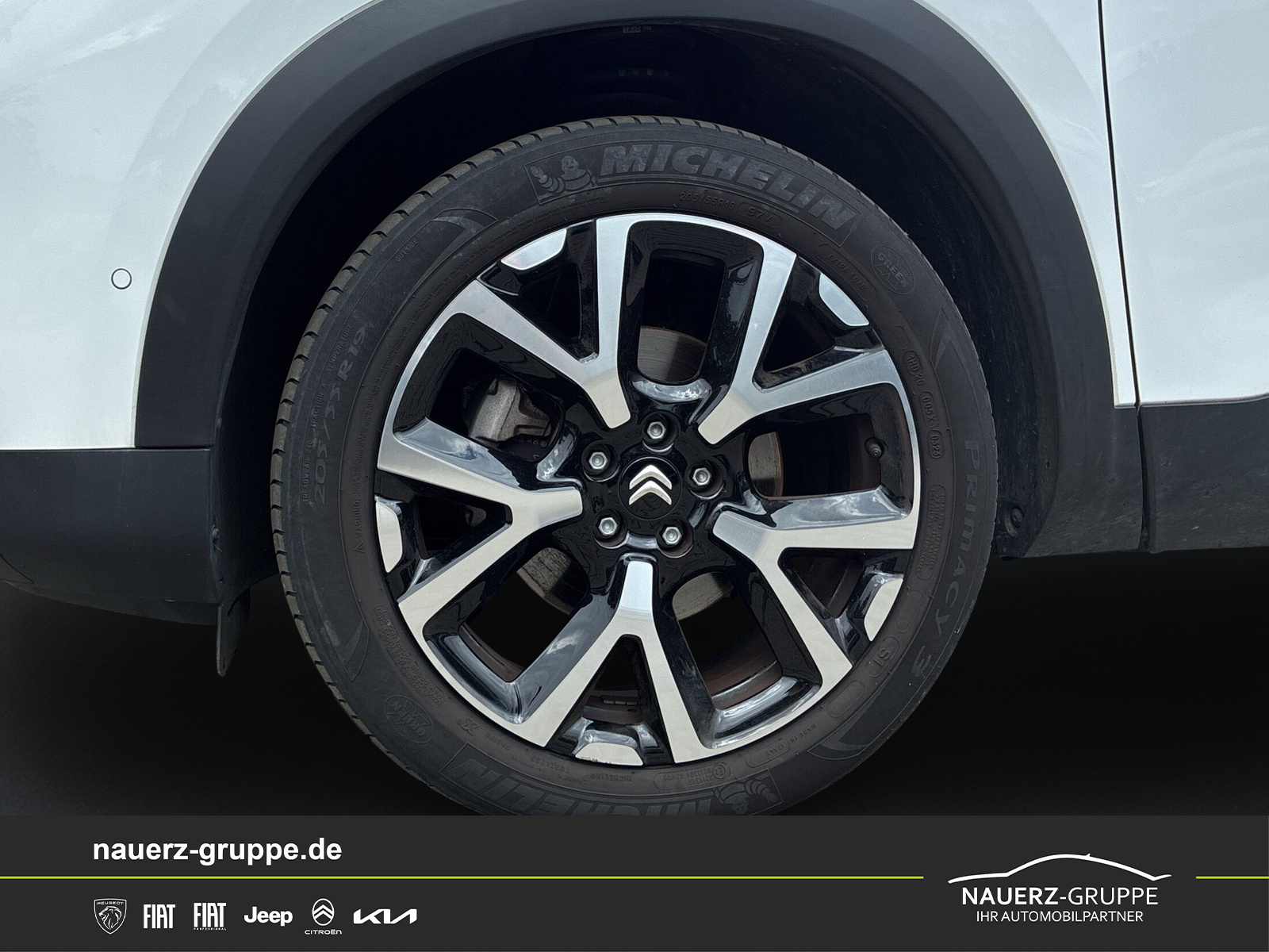 Fahrzeugabbildung Citroen C5 Aircross Shine Pack EAT8