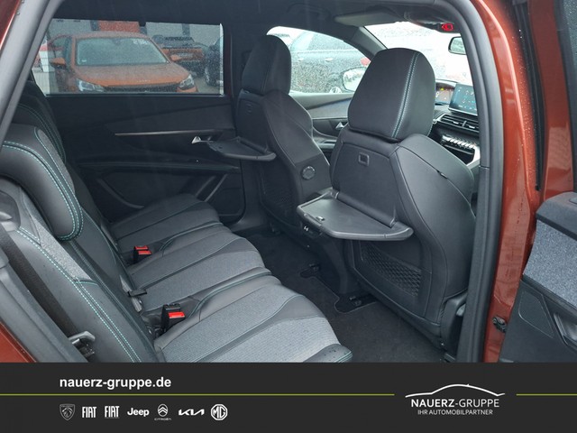 Fahrzeugabbildung Peugeot 5008 Allure Pack 130 7 Sitze