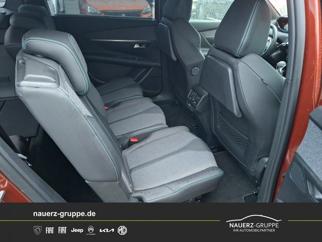 Fahrzeugabbildung Peugeot 5008 Allure Pack 130 7 Sitze