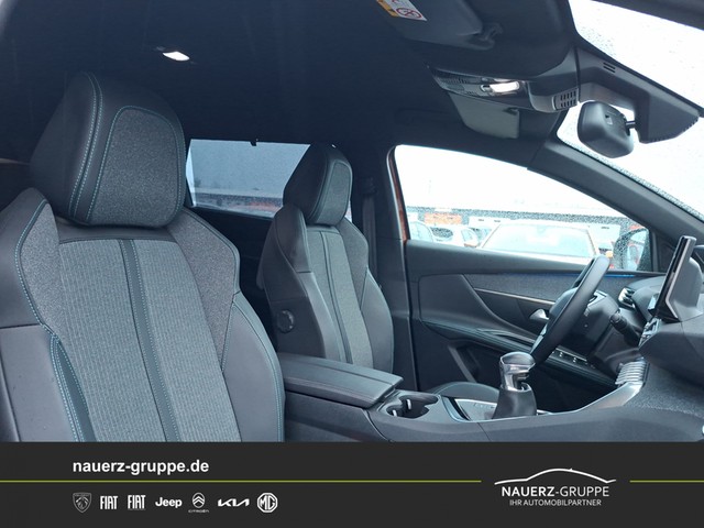 Fahrzeugabbildung Peugeot 5008 Allure Pack 130 7 Sitze