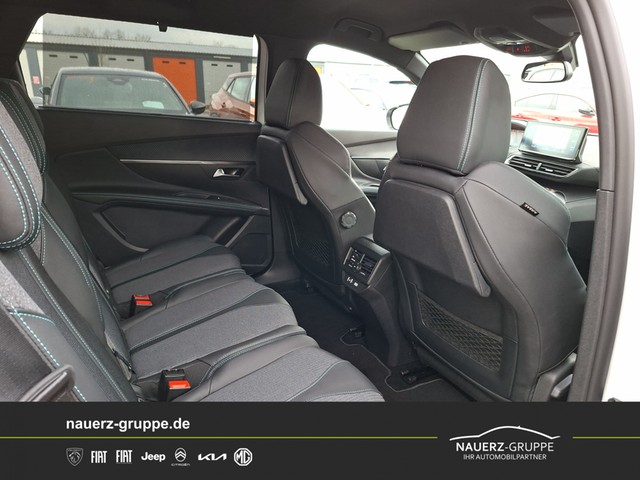 Fahrzeugabbildung Peugeot 5008 Allure Pack PureTech 130