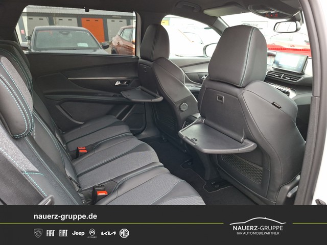 Fahrzeugabbildung Peugeot 5008 Allure Pack PureTech 130