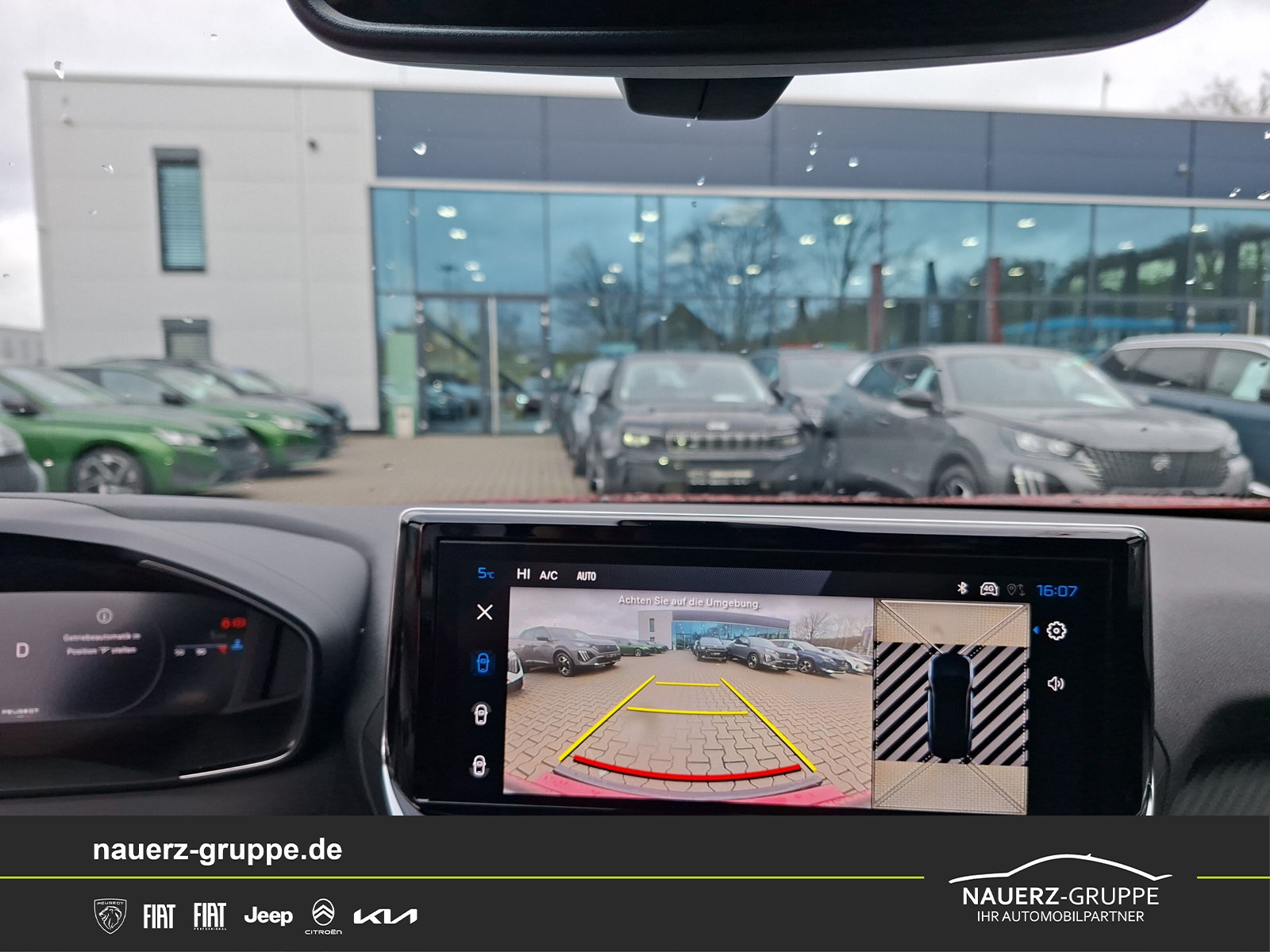 Fahrzeugabbildung Peugeot 2008 Allure 145 Mildhybrid