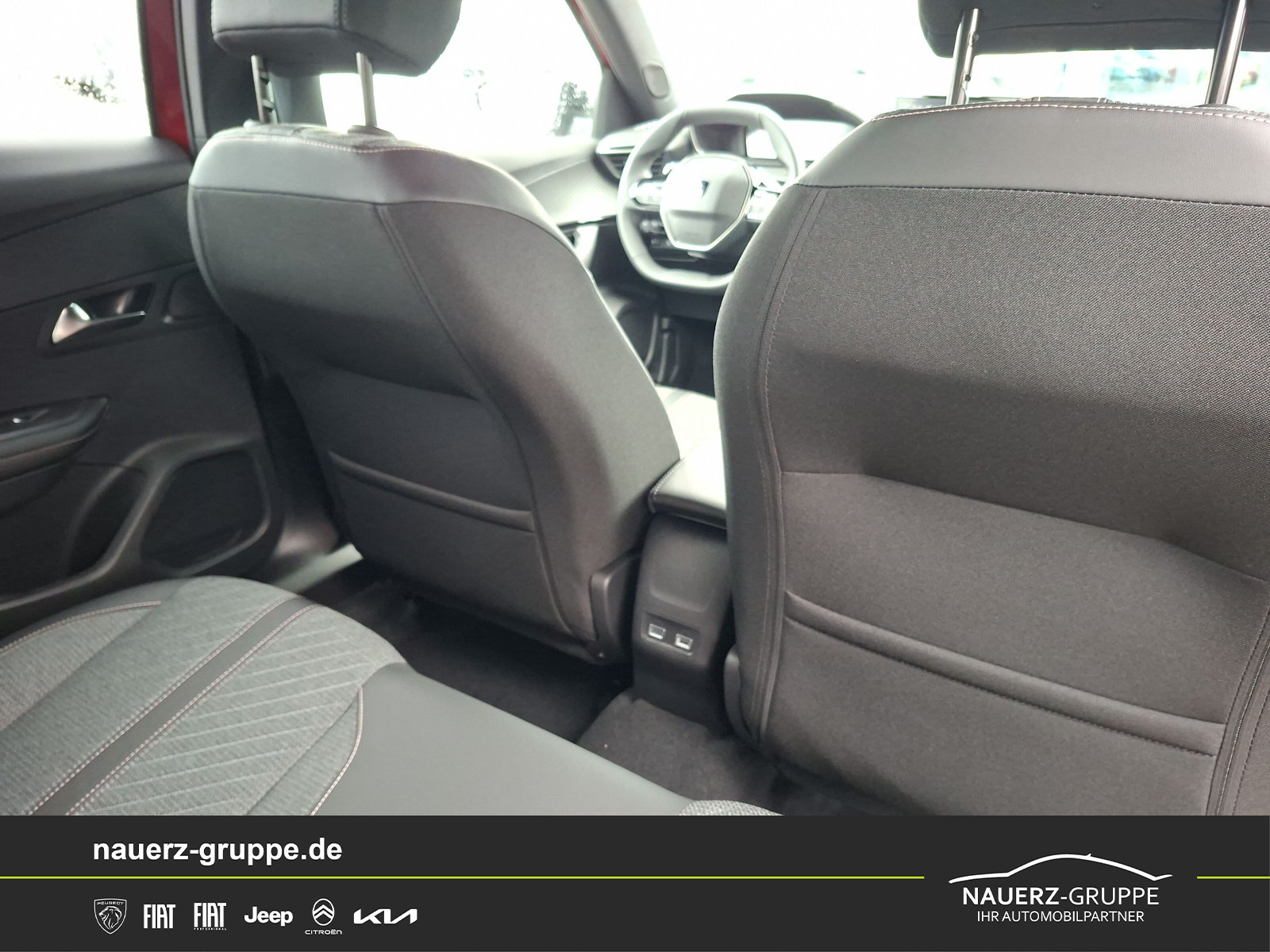 Fahrzeugabbildung Peugeot 2008 Allure 145 Mildhybrid