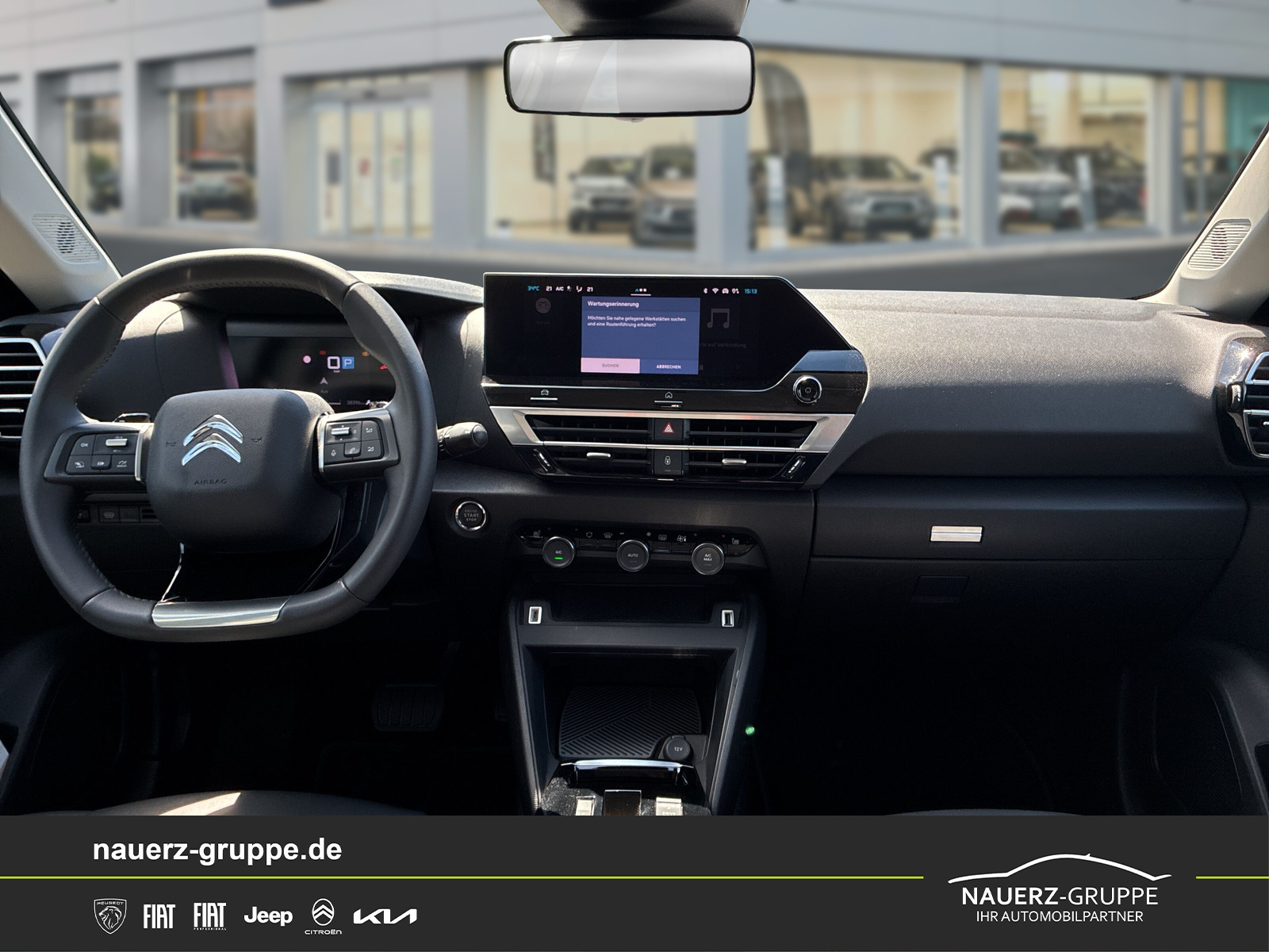 Fahrzeugabbildung Citroen C4 Lim. Plus PureTech 130 EAT8
