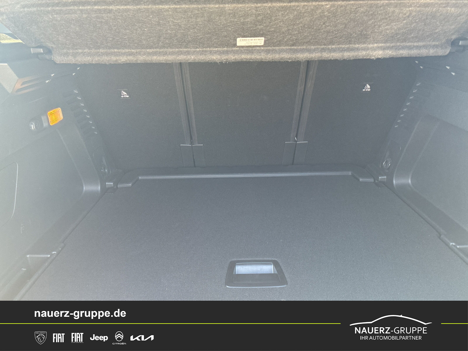 Fahrzeugabbildung Citroen C5 Aircross Shine Pack 130 EAT8