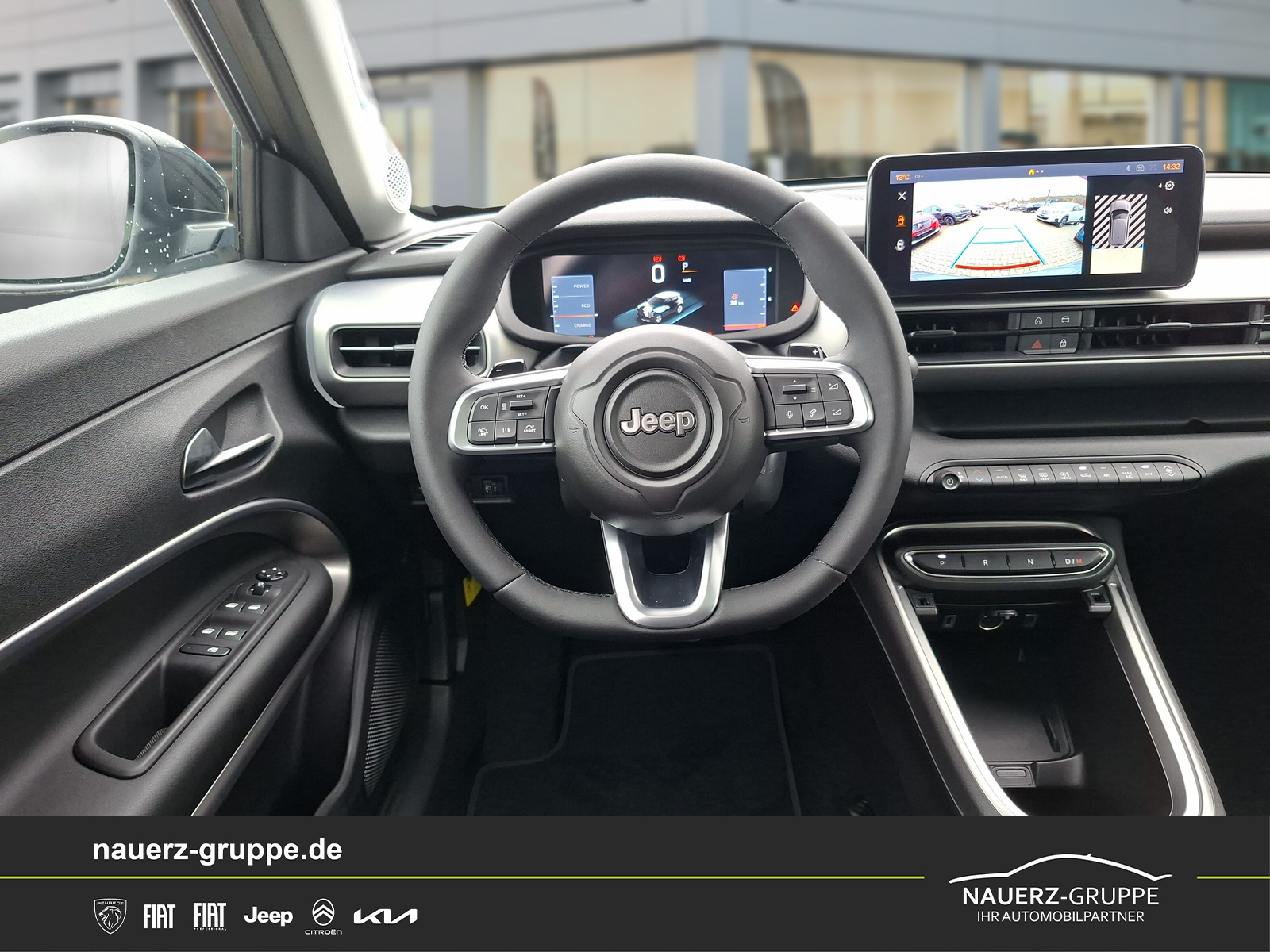 Fahrzeugabbildung Jeep AVENGER T3 e-Hybrid 1.2 Summit Mild-Hybrid