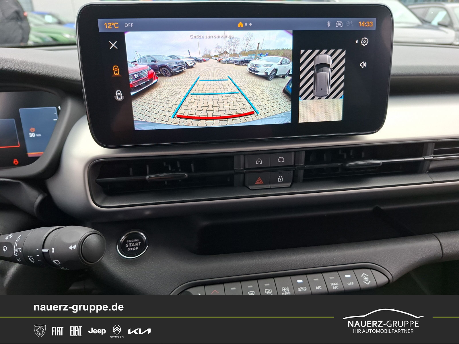 Fahrzeugabbildung Jeep AVENGER T3 e-Hybrid 1.2 Summit Mild-Hybrid
