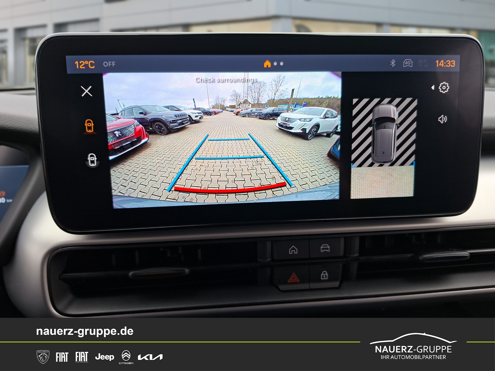 Fahrzeugabbildung Jeep AVENGER T3 e-Hybrid 1.2 Summit Mild-Hybrid