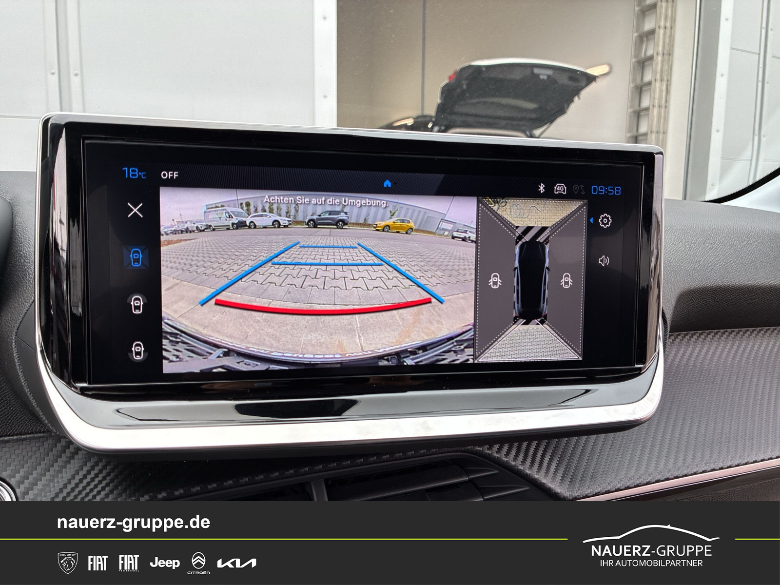 Fahrzeugabbildung Peugeot 208 e- Allure 156 - mit KI generiert/bearbeitet