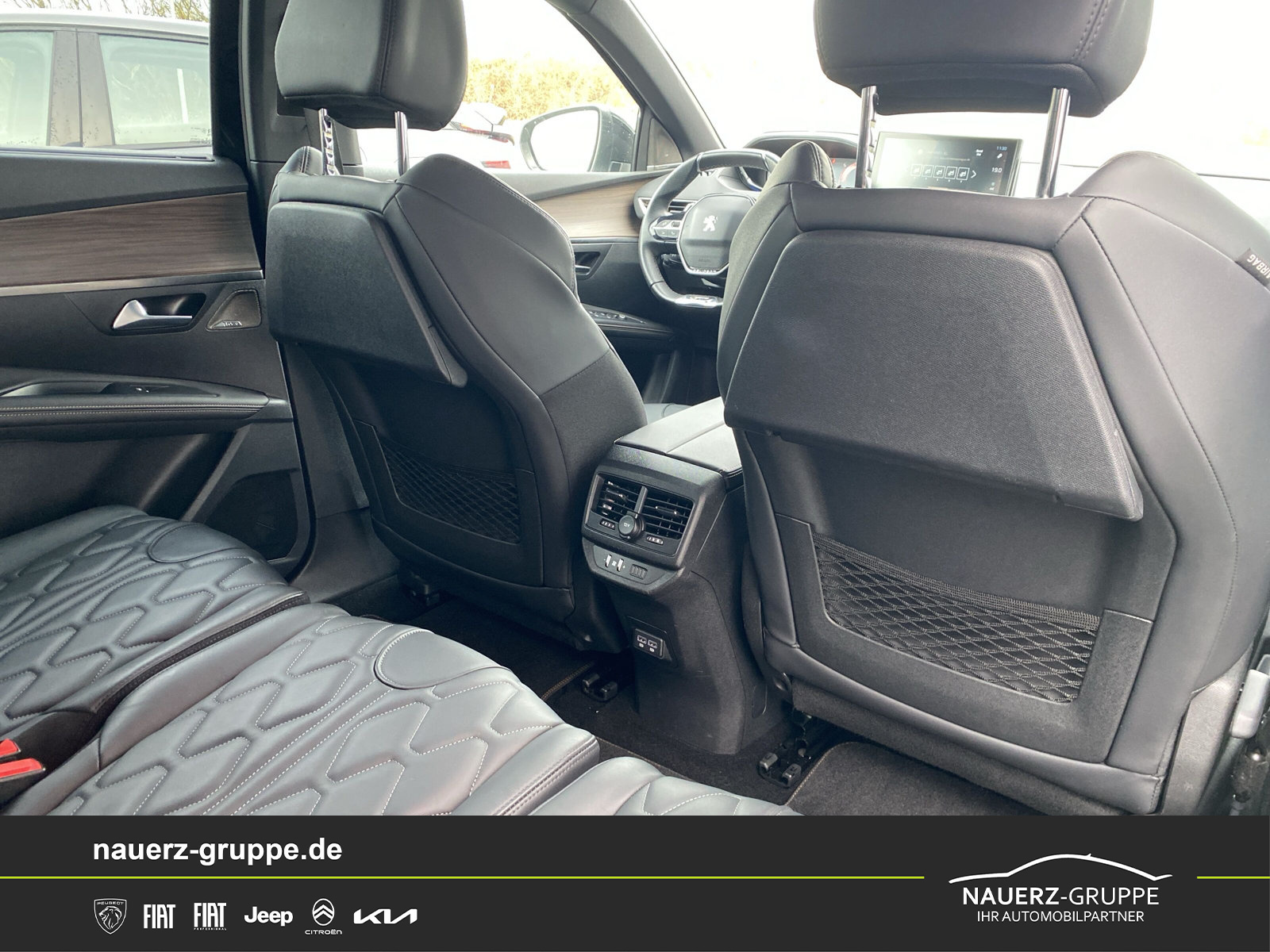 Fahrzeugabbildung Peugeot 5008 GT Pack 2.0 BlueHDI 180 NAVI SHZ Volleder