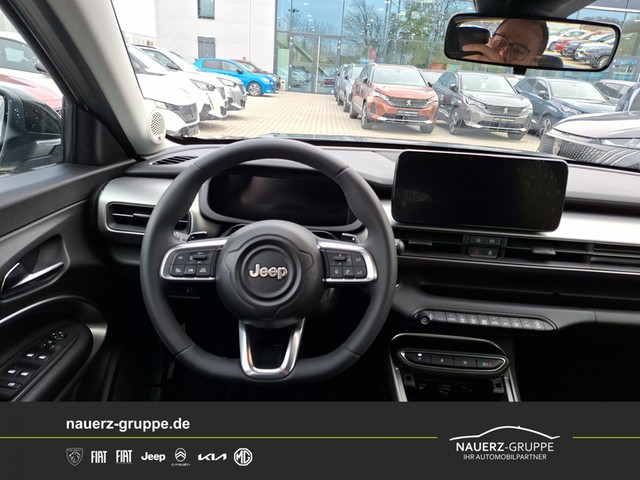 Fahrzeugabbildung Jeep Avenger Altitude Mild-Hybrid