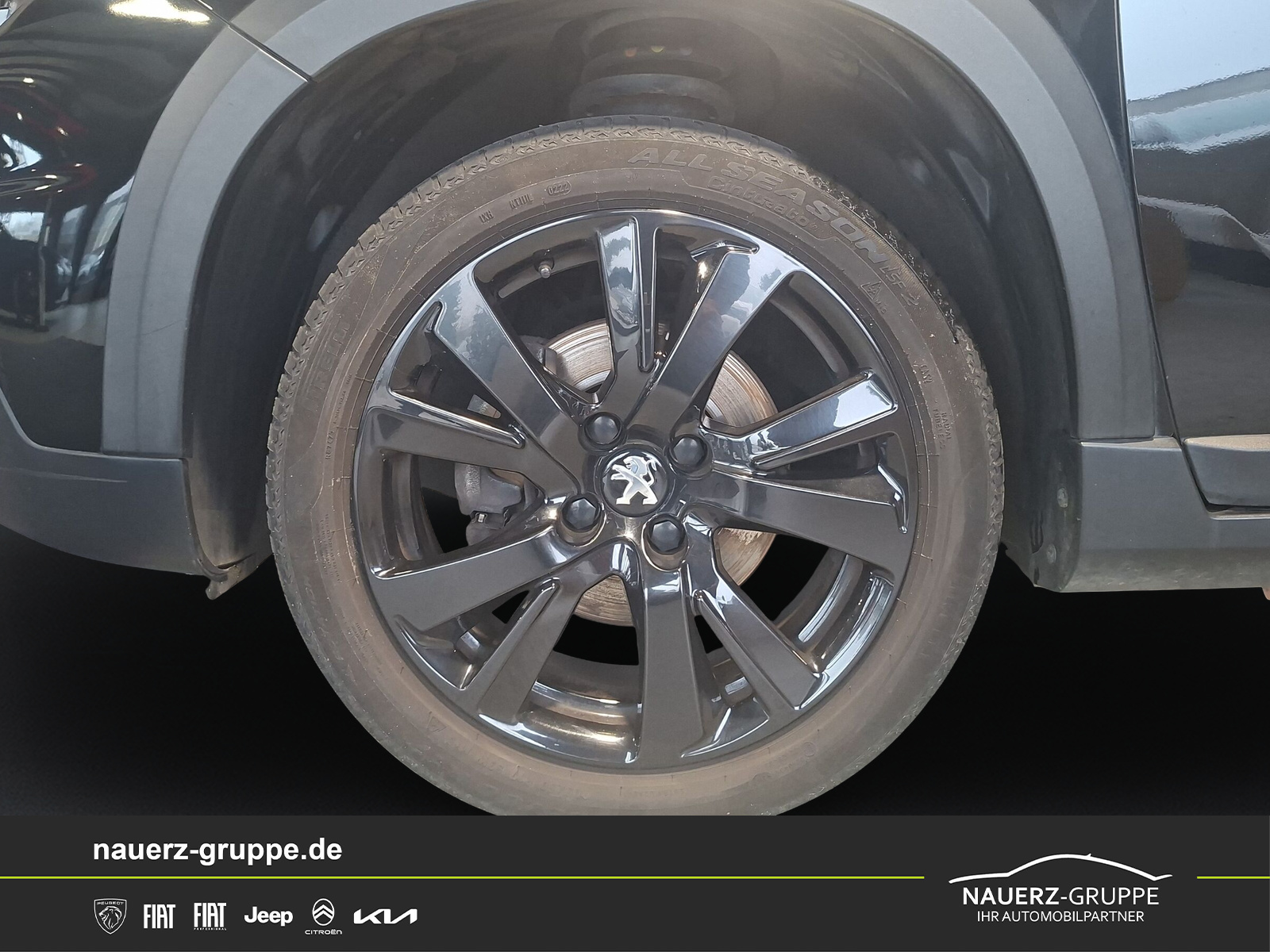 Fahrzeugabbildung Peugeot 2008 Allure Black Edition