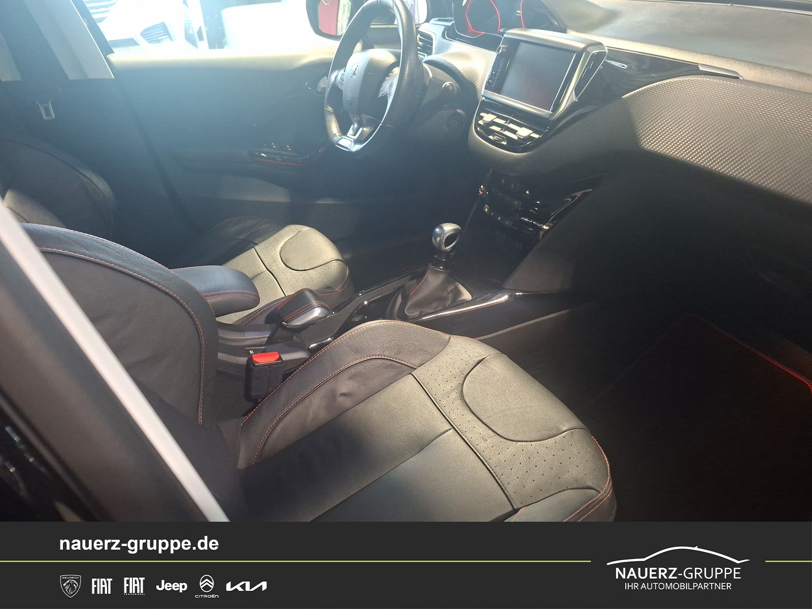 Fahrzeugabbildung Peugeot 2008 Allure Black Edition