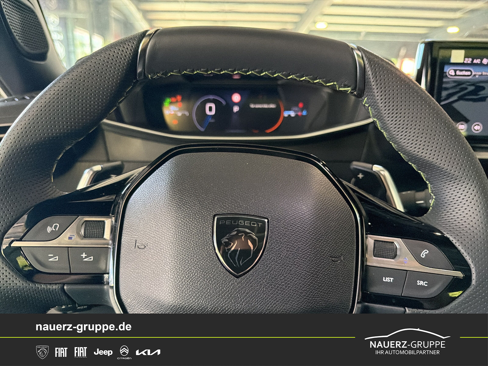 Fahrzeugabbildung Peugeot 2008 Hybrid 145 GT