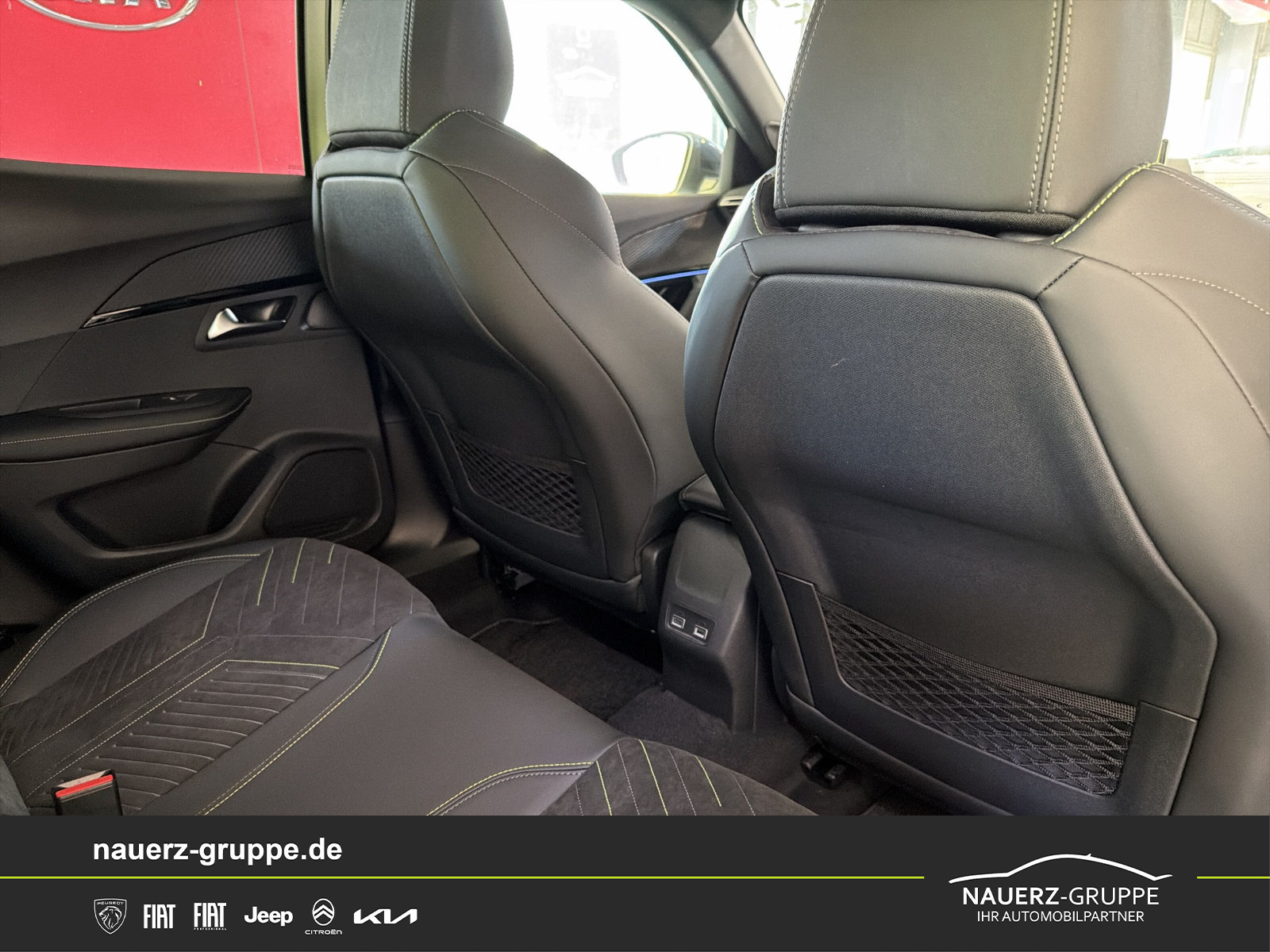 Fahrzeugabbildung Peugeot 2008 Hybrid 145 GT