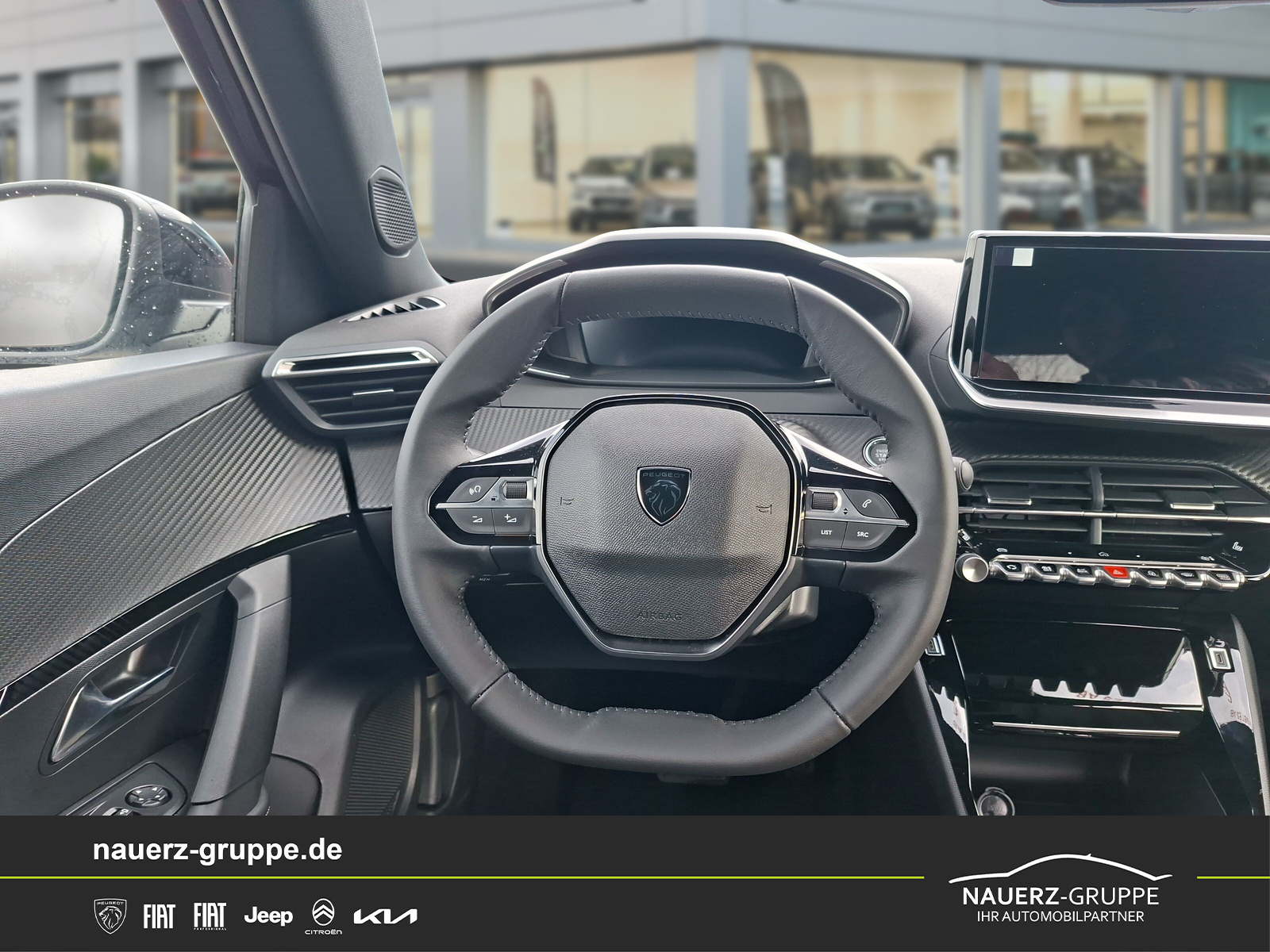 Fahrzeugabbildung Peugeot 2008 e- Allure 156