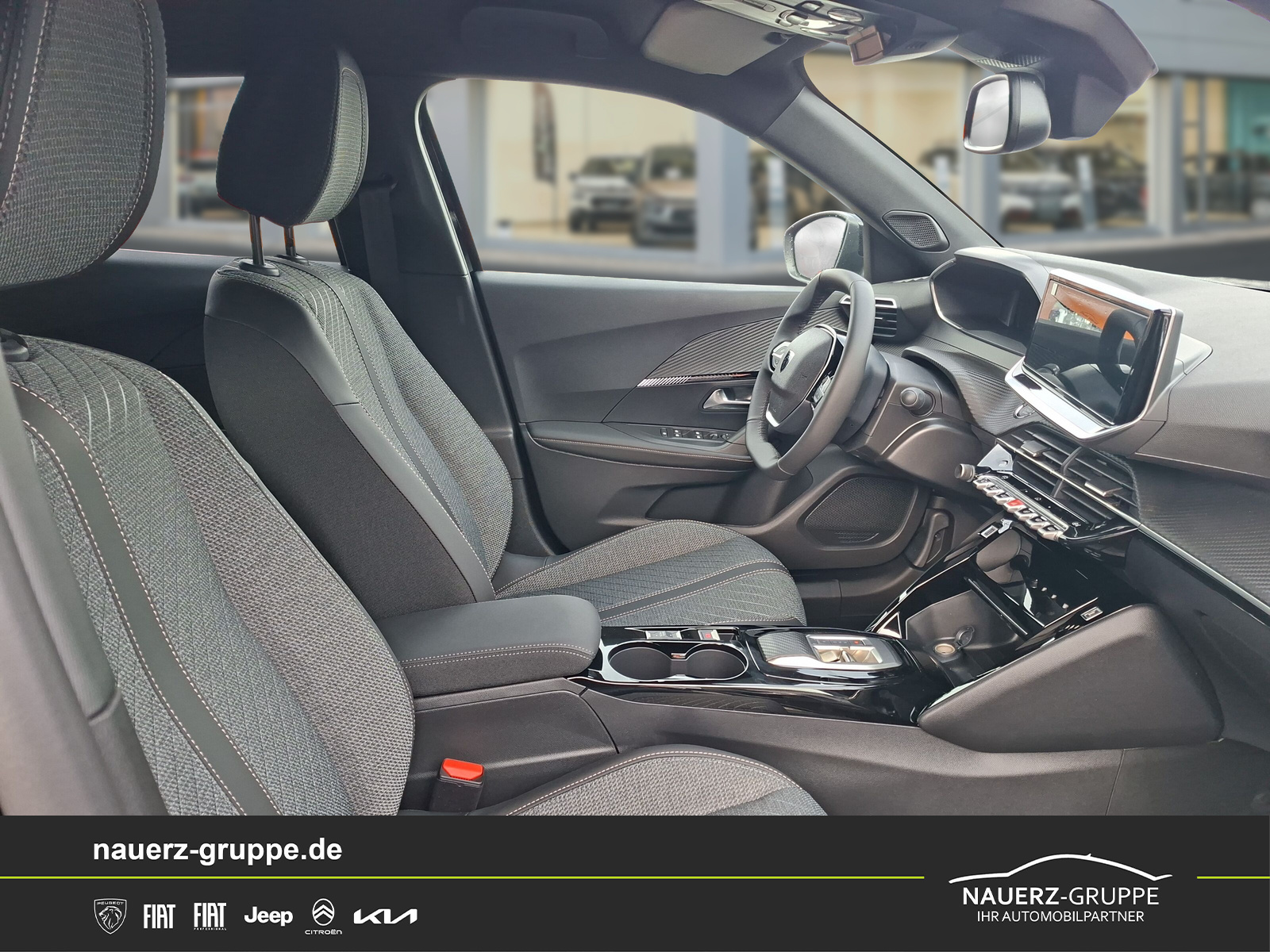 Fahrzeugabbildung Peugeot 2008 e- Allure 156