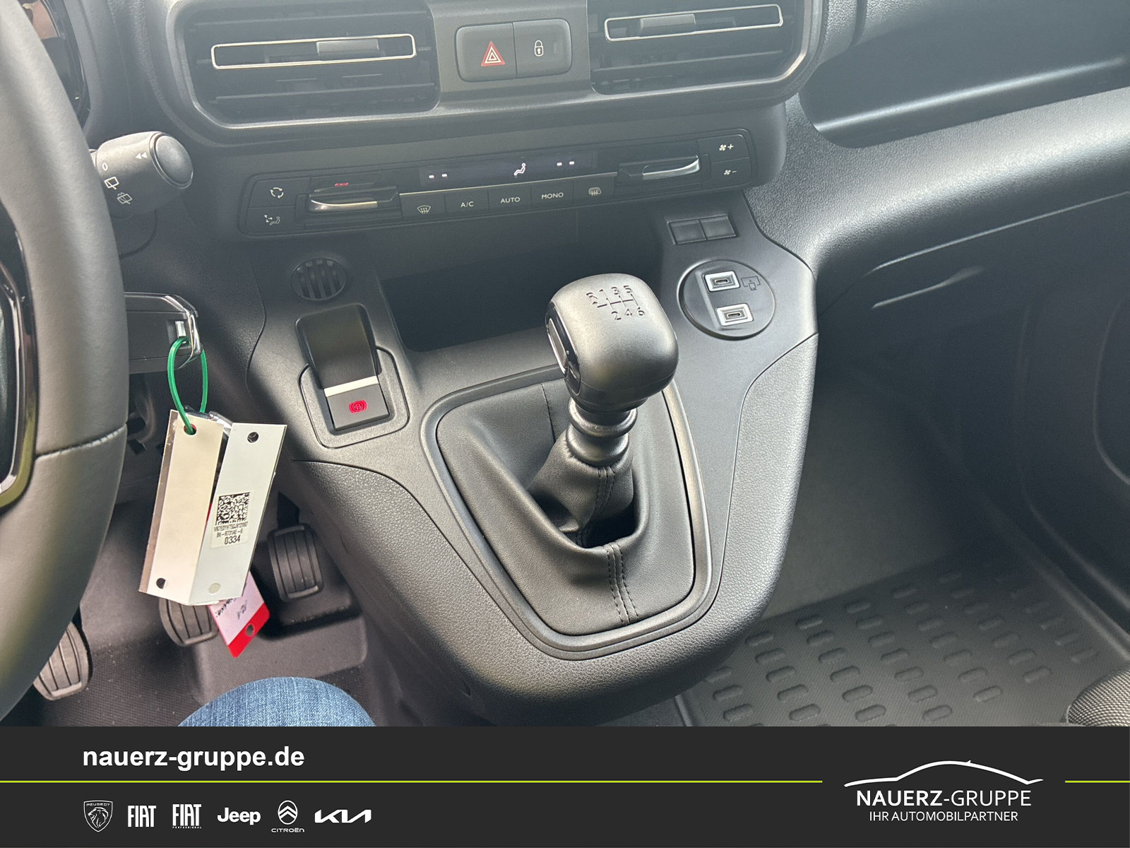 Fahrzeugabbildung Citroen Berlingo Kastenwagen XTR M