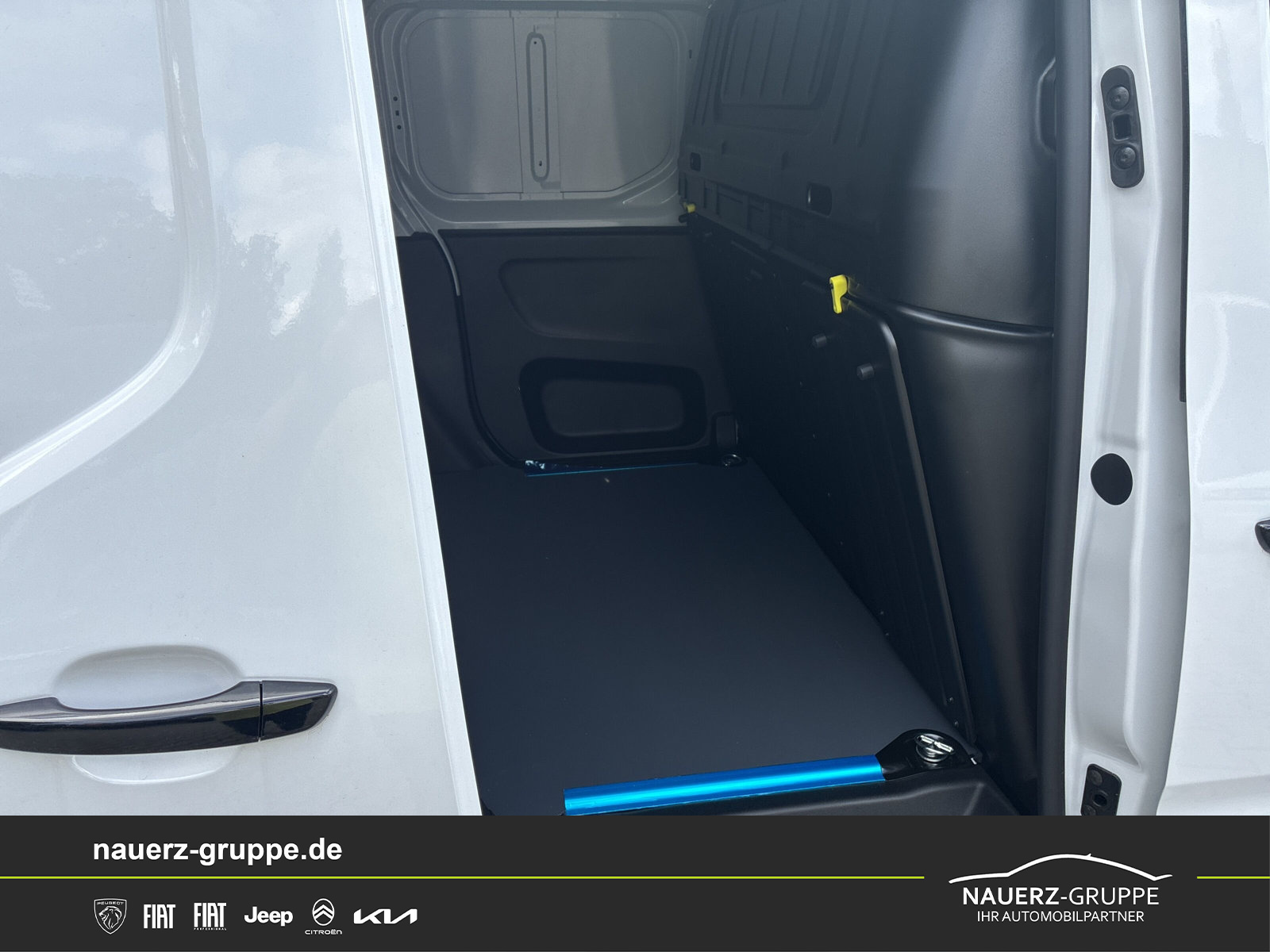 Fahrzeugabbildung Citroen Berlingo Kastenwagen XTR M