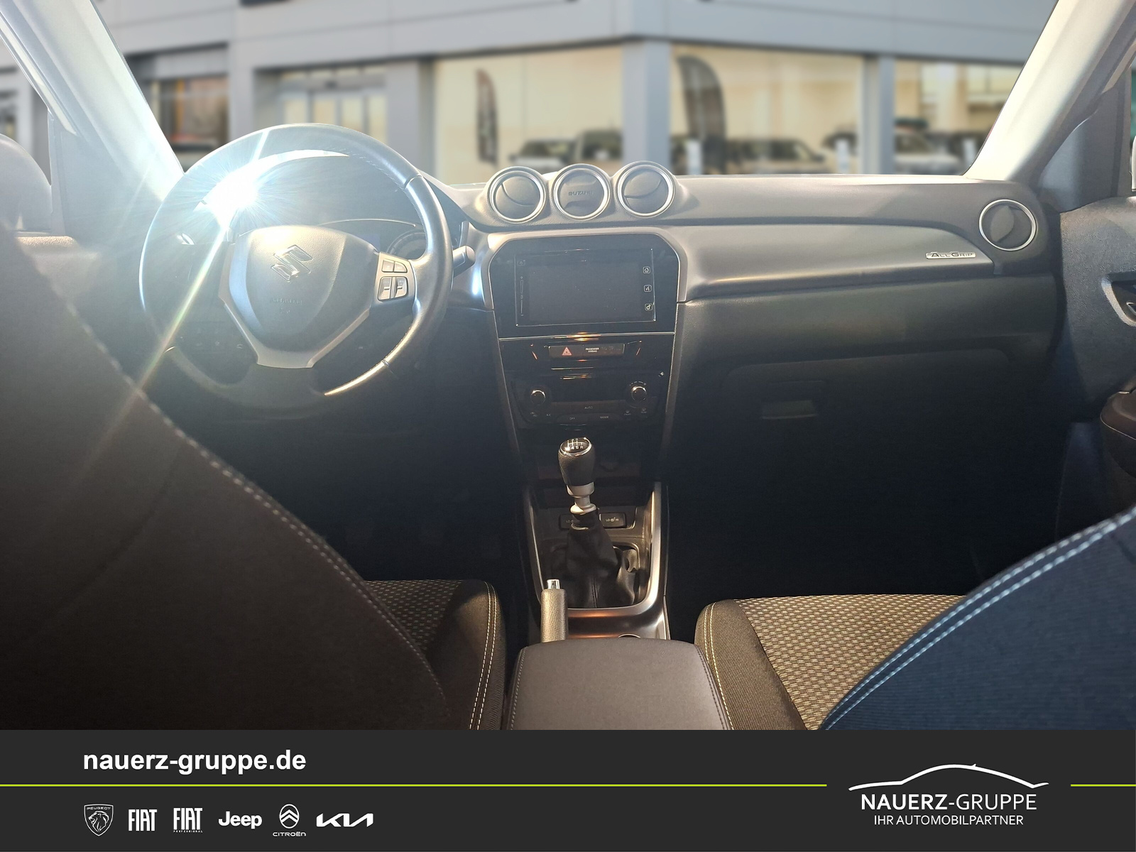 Fahrzeugabbildung Suzuki Vitara 1.5 Hybrid Comfort+ 4x4