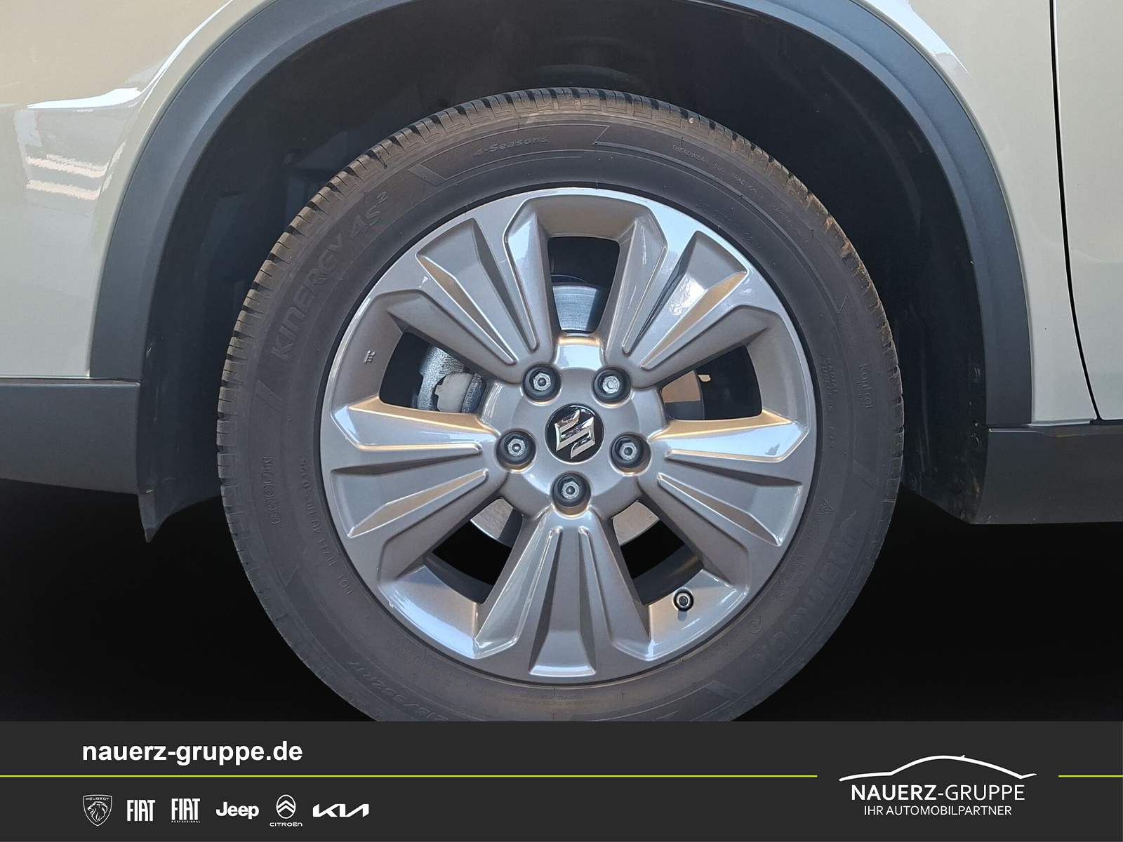 Fahrzeugabbildung Suzuki Vitara 1.5 Hybrid Comfort+ 4x4