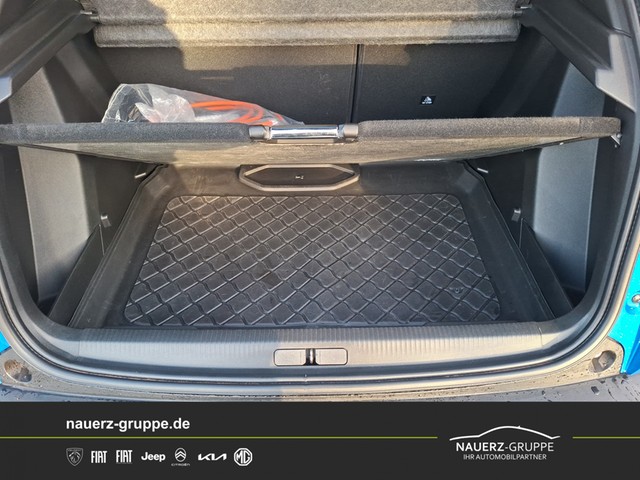 Fahrzeugabbildung Peugeot 2008 e- GT Pack 136