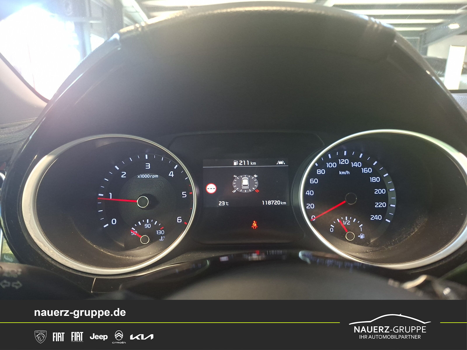 Fahrzeugabbildung Kia Ceed Sportswagon Platinum 1.6 CRDI Edition
