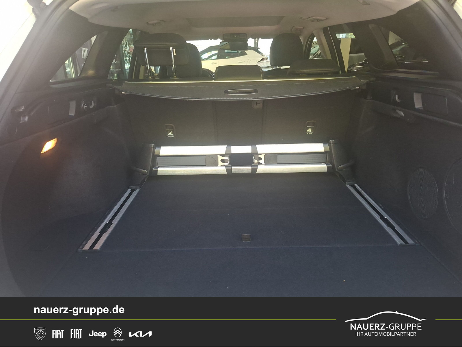 Fahrzeugabbildung Kia Ceed Sportswagon Platinum 1.6 CRDI Edition