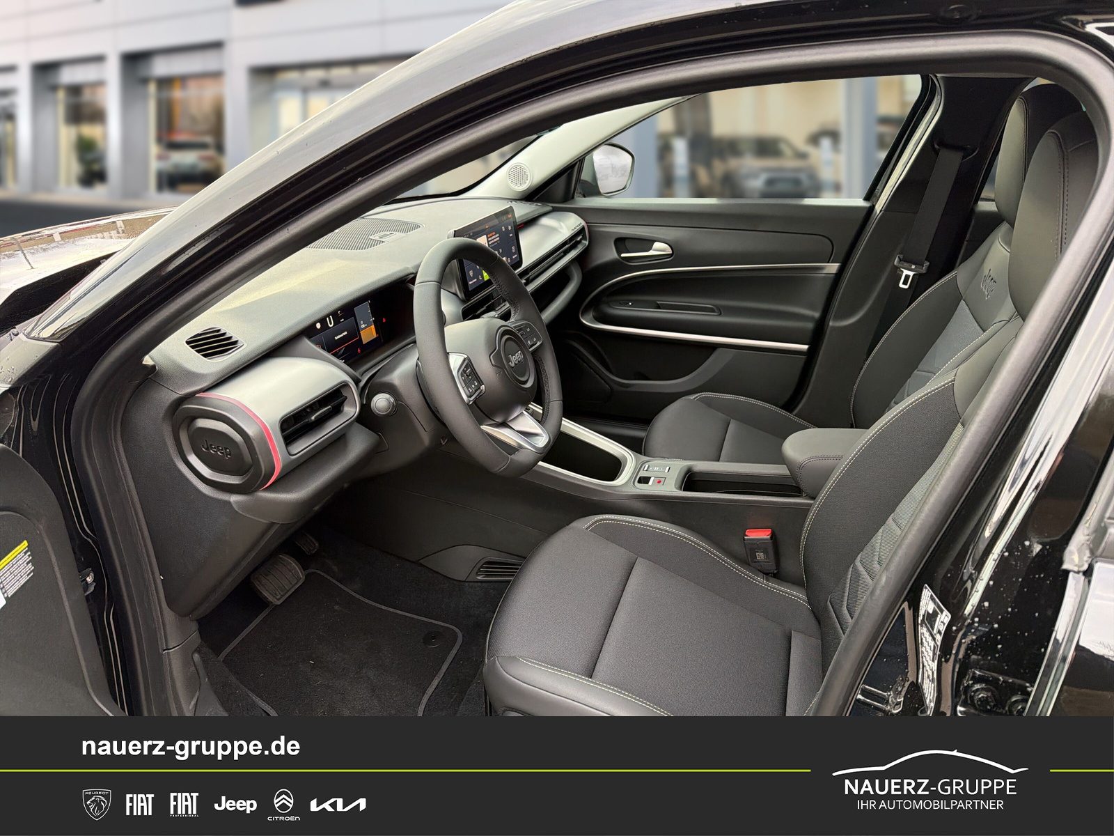 Fahrzeugabbildung Jeep Avenger Summit Mild-Hybrid
