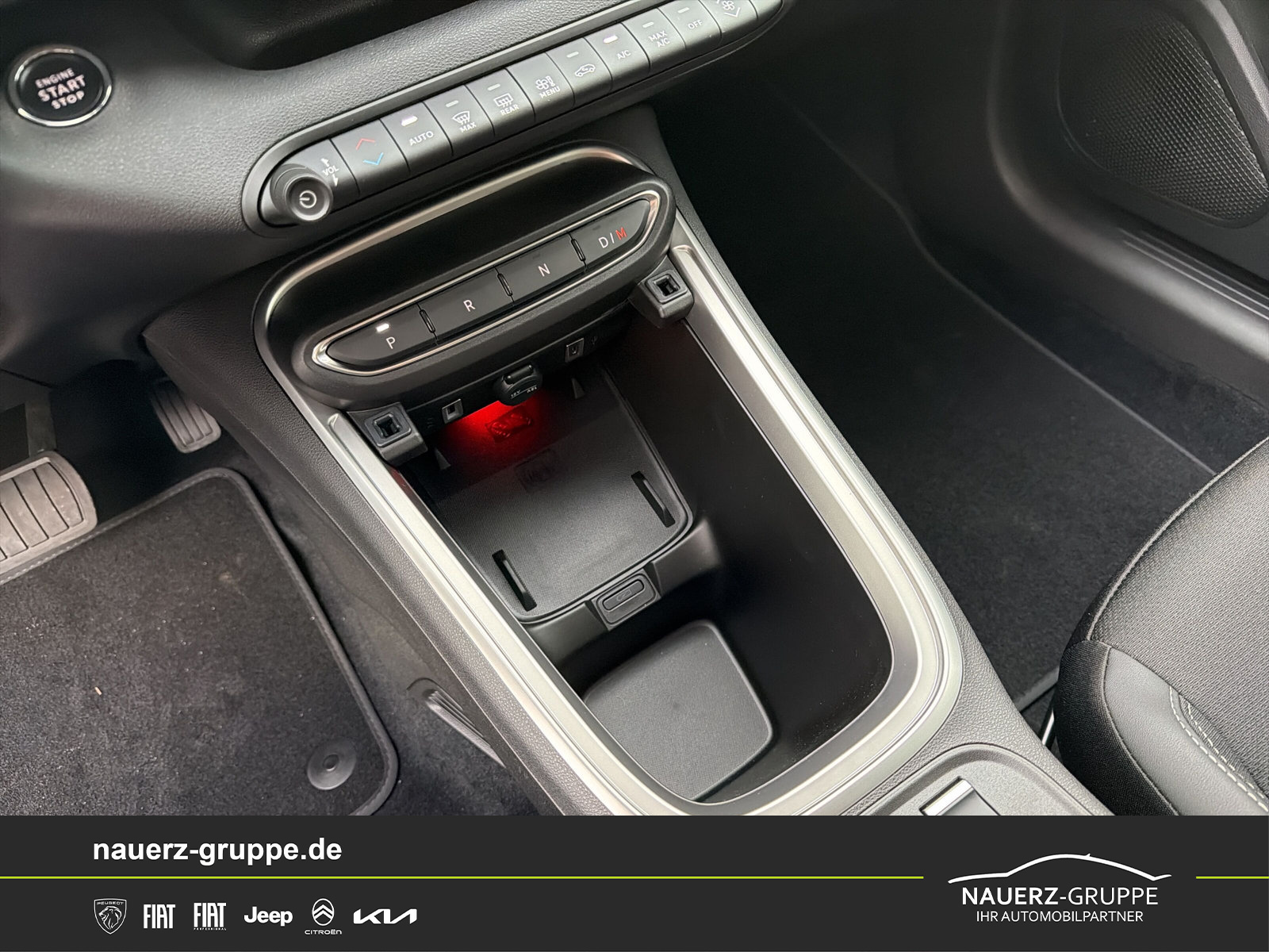 Fahrzeugabbildung Jeep Avenger Summit Mild-Hybrid