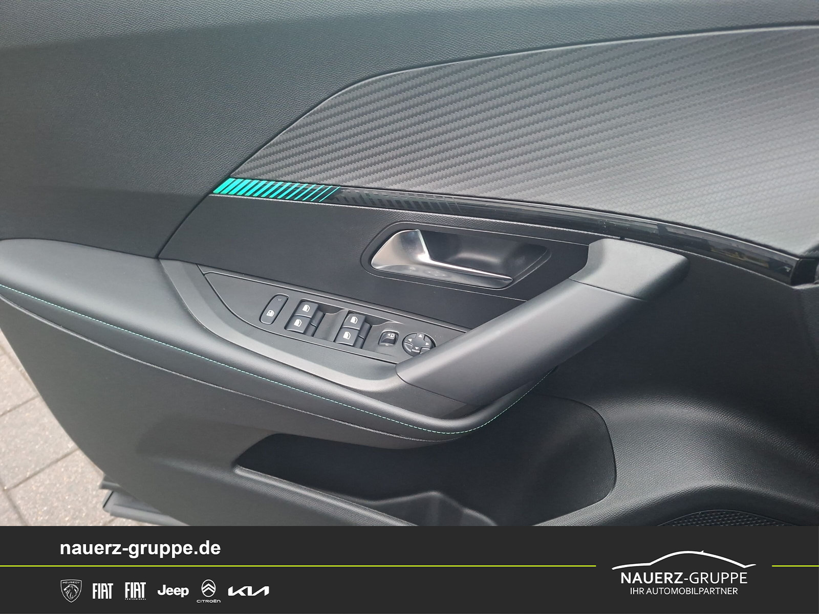 Fahrzeugabbildung Peugeot 2008 Allure Pack 100