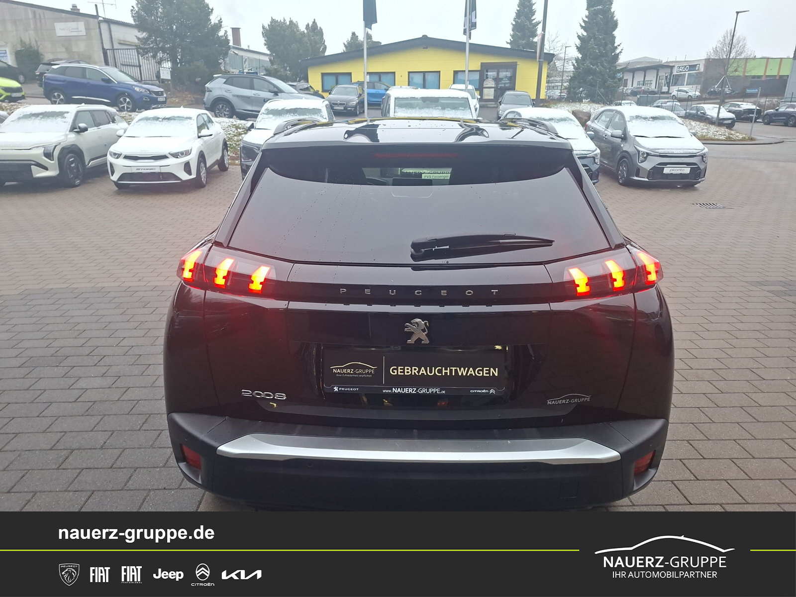 Fahrzeugabbildung Peugeot 2008 Allure Pack 100