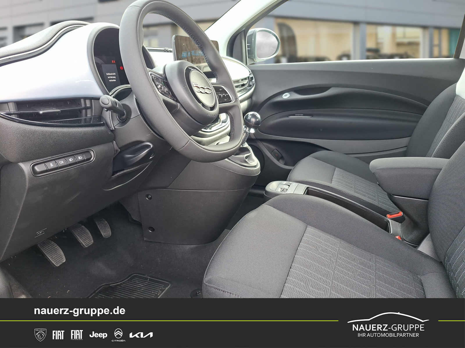 Fahrzeugabbildung Fiat 500 1.0 Hybrid FireFly 48 kW Icon