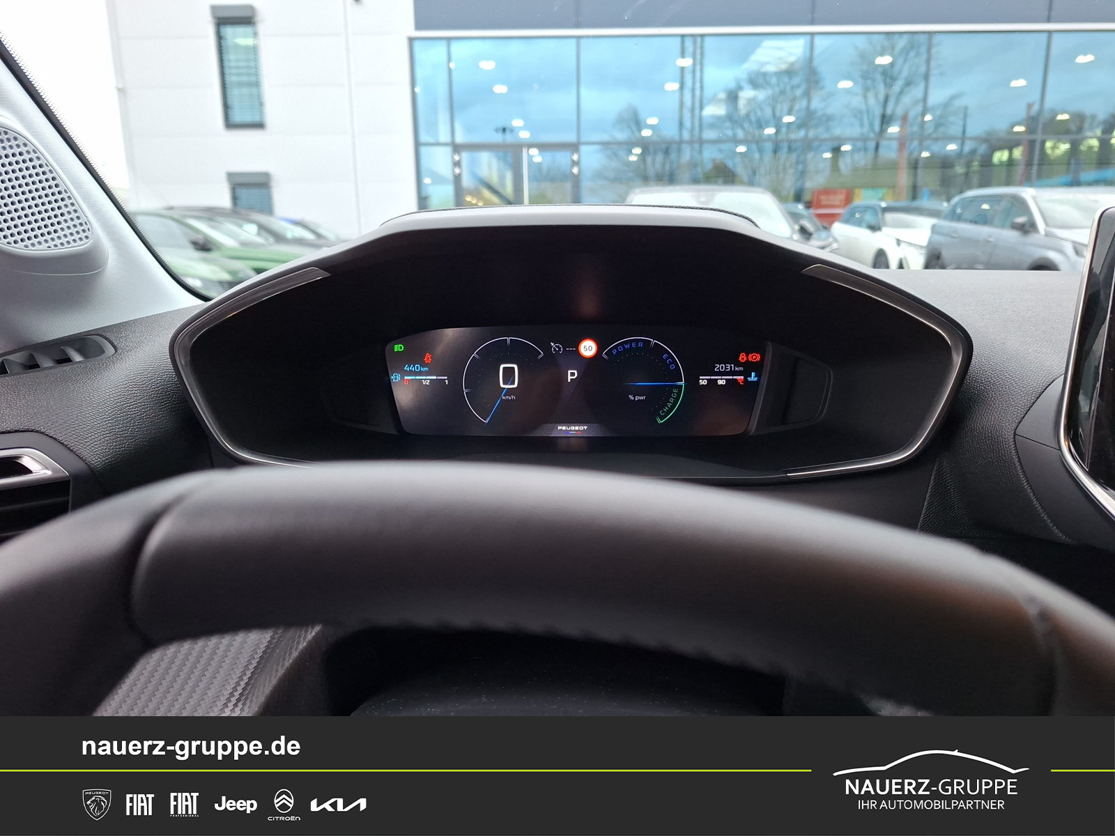 Fahrzeugabbildung Peugeot 208 Hybrid 100 Allure