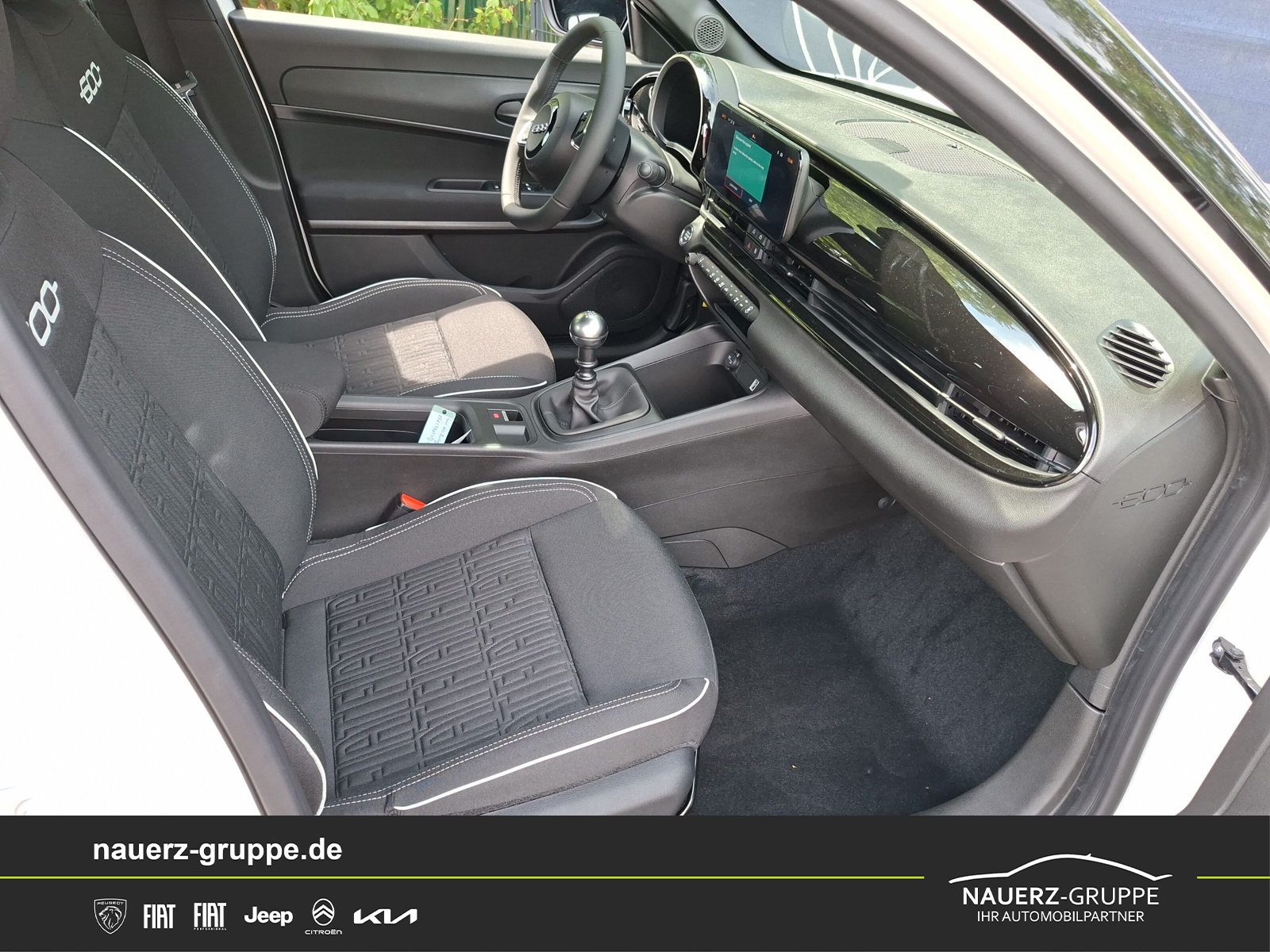 Fahrzeugabbildung Fiat 600 1.2 Turbo 74 kW Street - mit KI generiert/bearbeitet