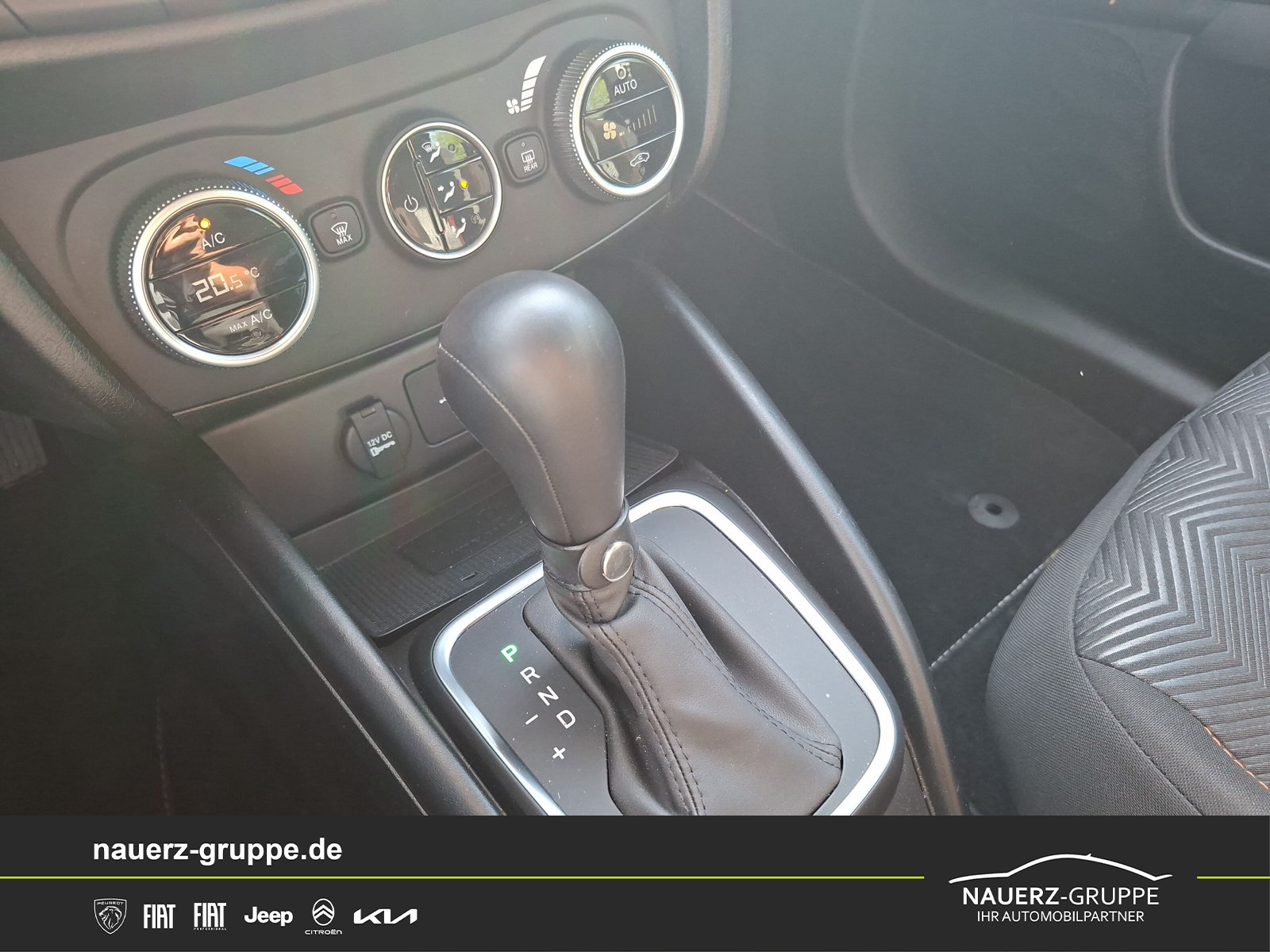 Fahrzeugabbildung Fiat TIPO T4 Hybrid 1.5 Garmin Kombi