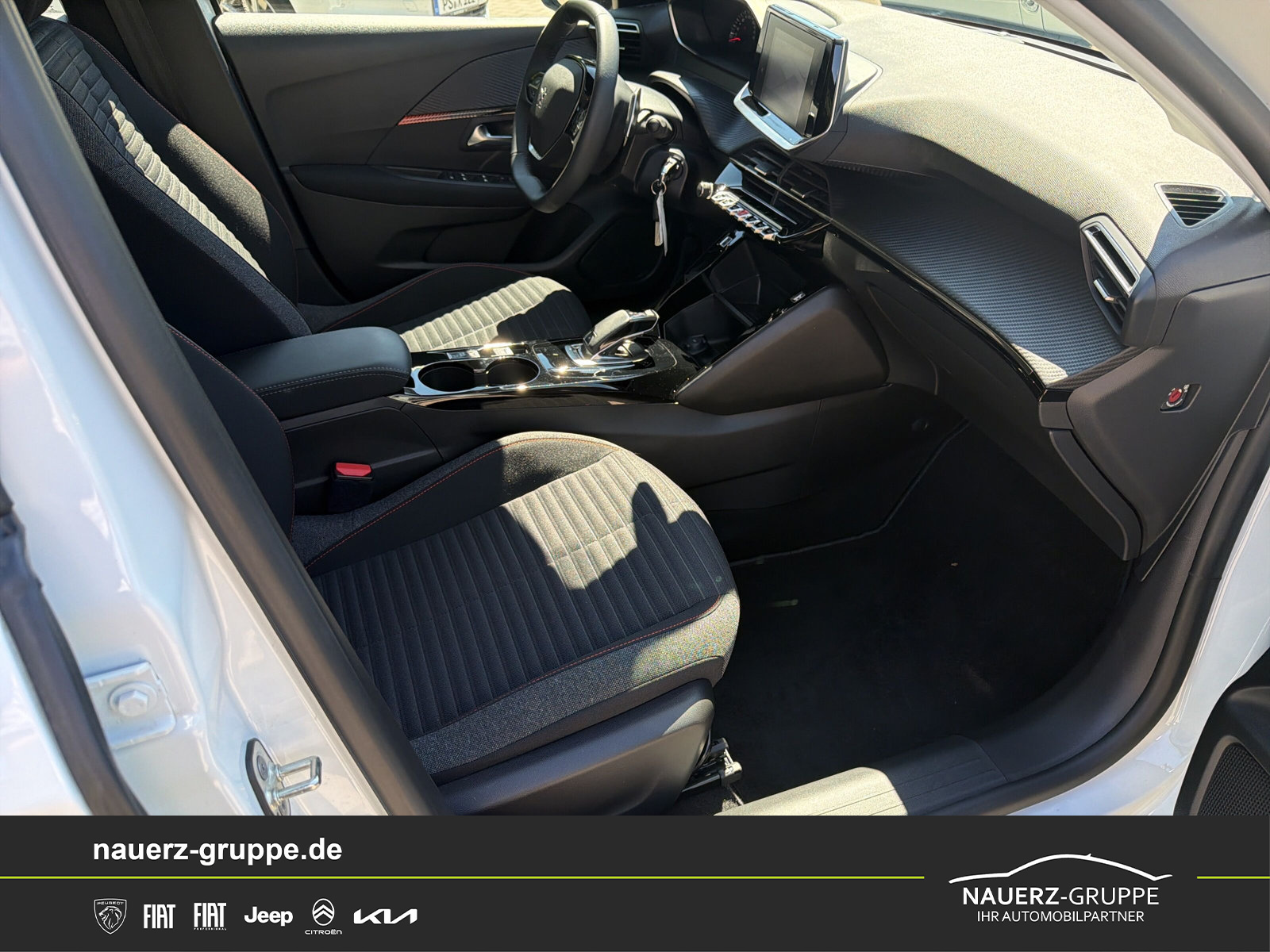 Fahrzeugabbildung Peugeot 208 Active Pack 100 EAT8