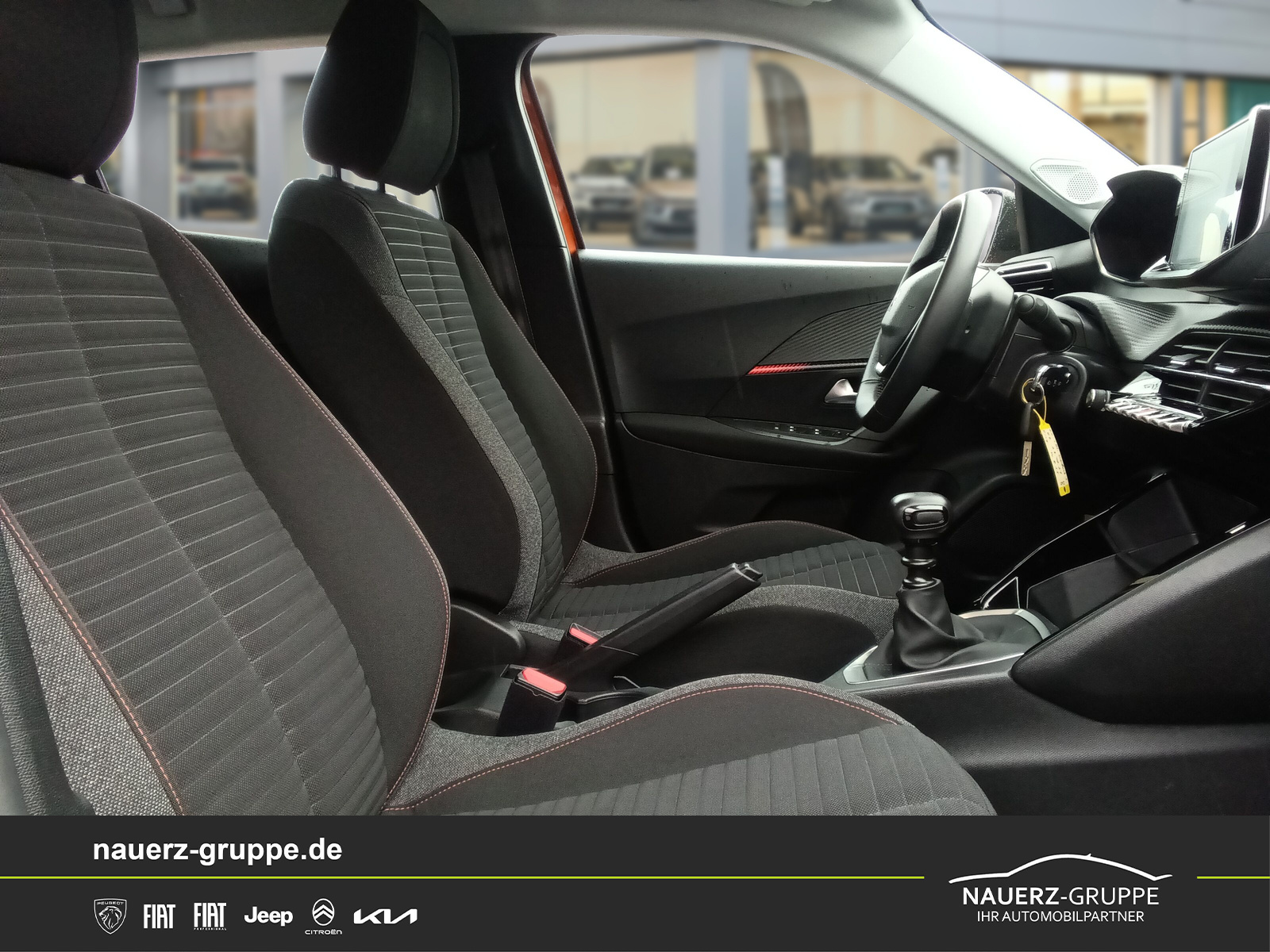 Fahrzeugabbildung Peugeot 2008 Active PureTech 100