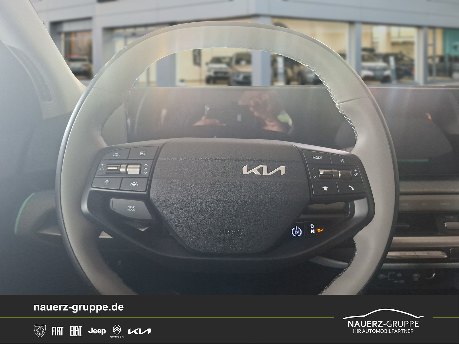 Fahrzeugabbildung Kia EV4 150 kW Earth SONDERAKTION - mit KI generiert/bearbeitet