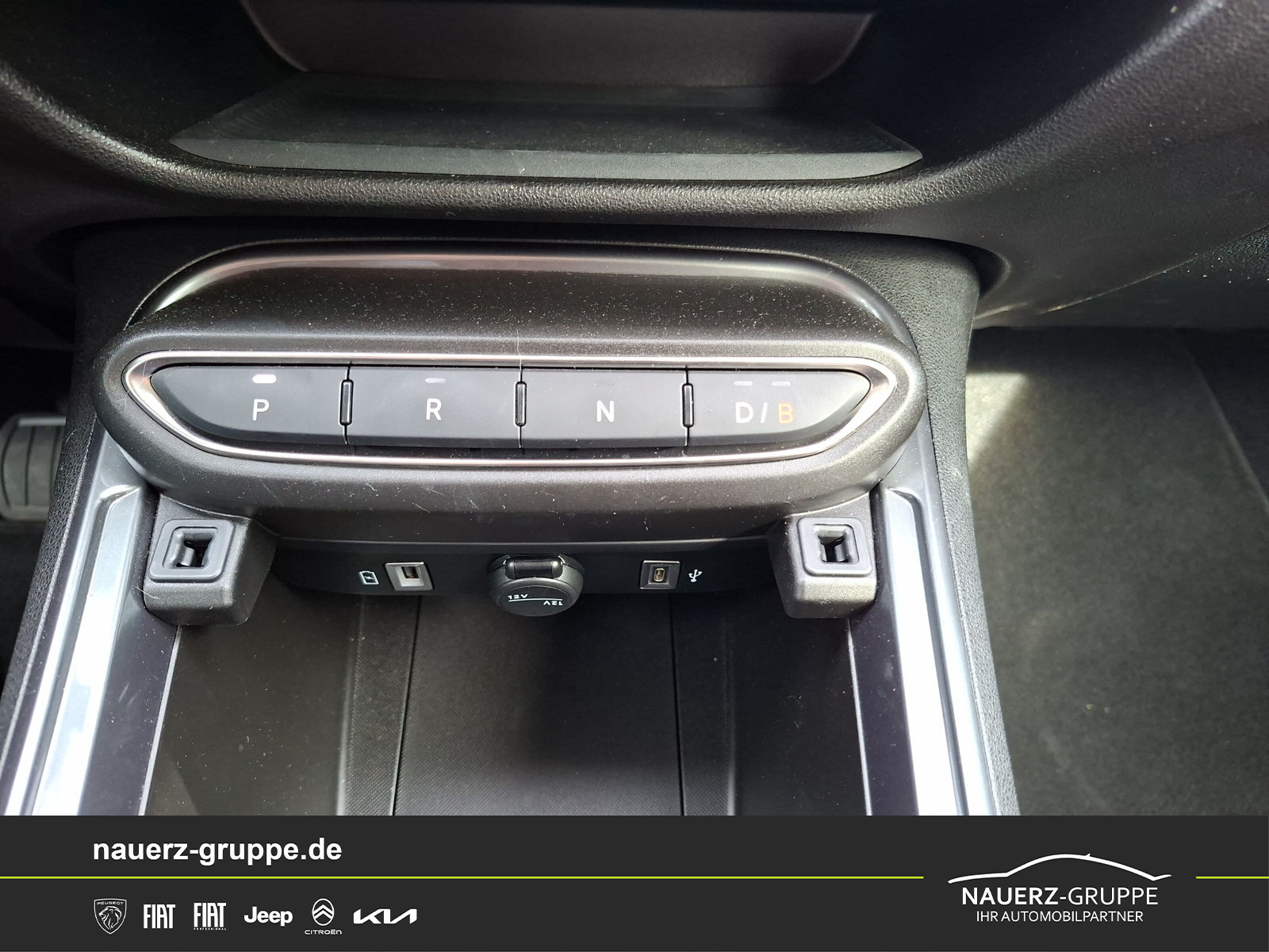 Fahrzeugabbildung Fiat 600 e 115 kW Red