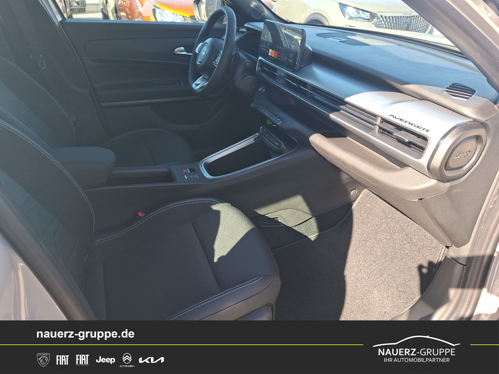 Fahrzeugabbildung Jeep Avenger e-Hybrid Altitude Mild-Hybrid