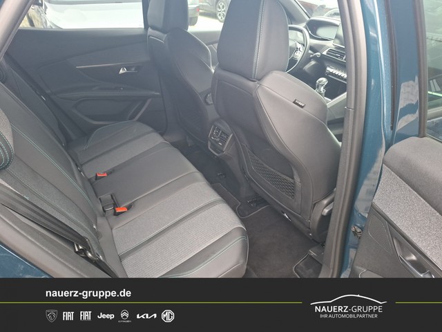 Fahrzeugabbildung Peugeot 3008 Allure Pack PureTech 130